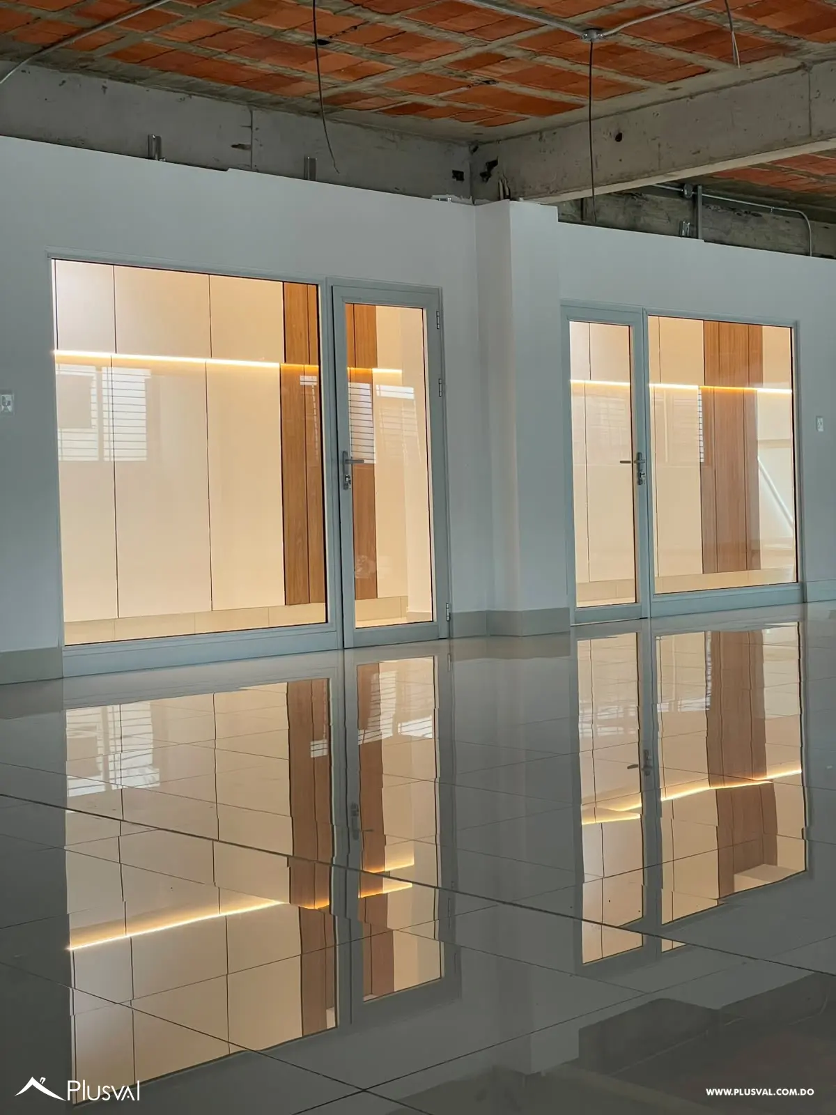 Local Comercial en la Av. Juan Pablo Duarte en alquiler 517596