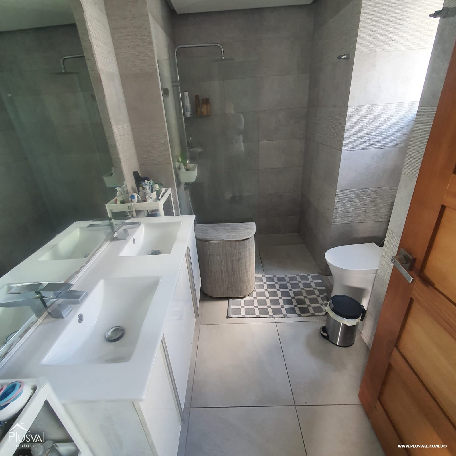 Venta de Hermoso Apartamento en Serralles 440320