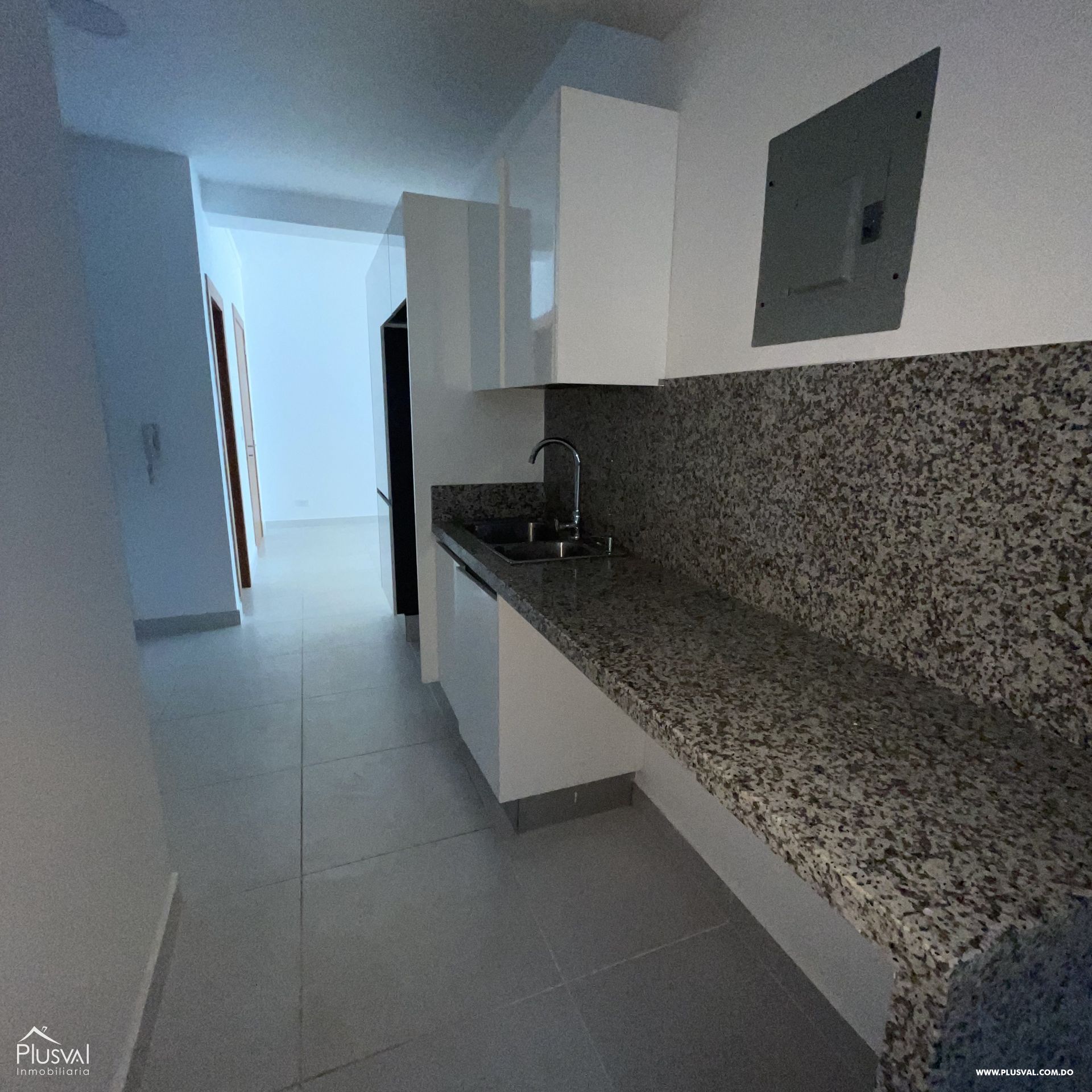 Excelente Apartamento de dos habitaciones con amplia terraza. 427449