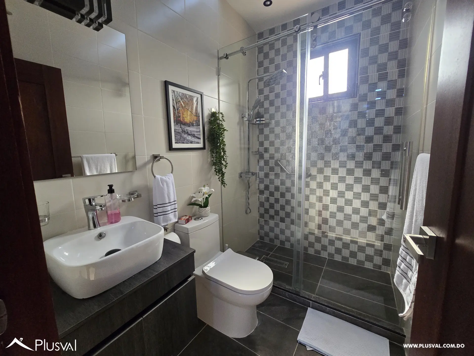 Apartamento en Venta Amueblado, Moderno y con Balcón Privado 530289