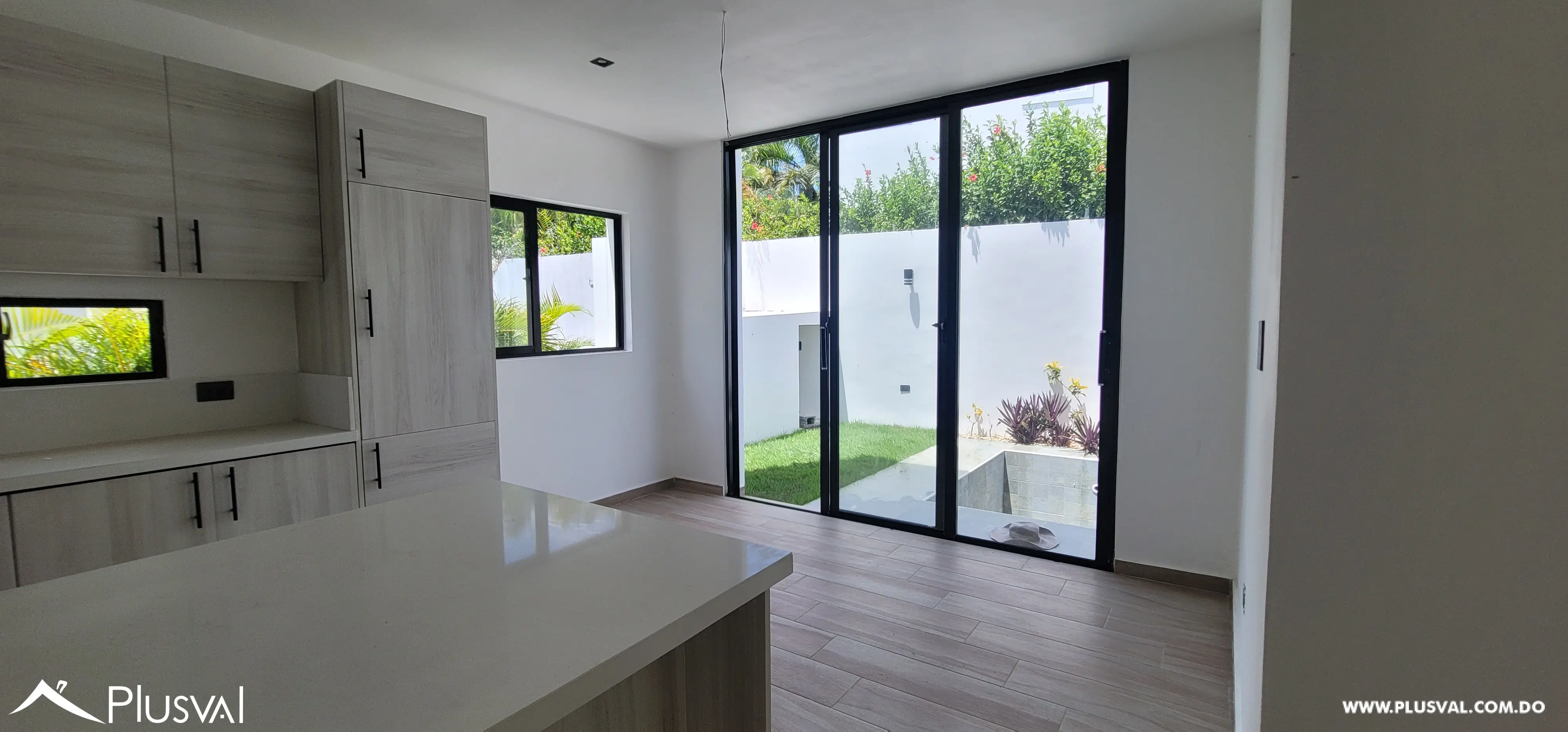 LOS PINOS VILLAGE III 528927