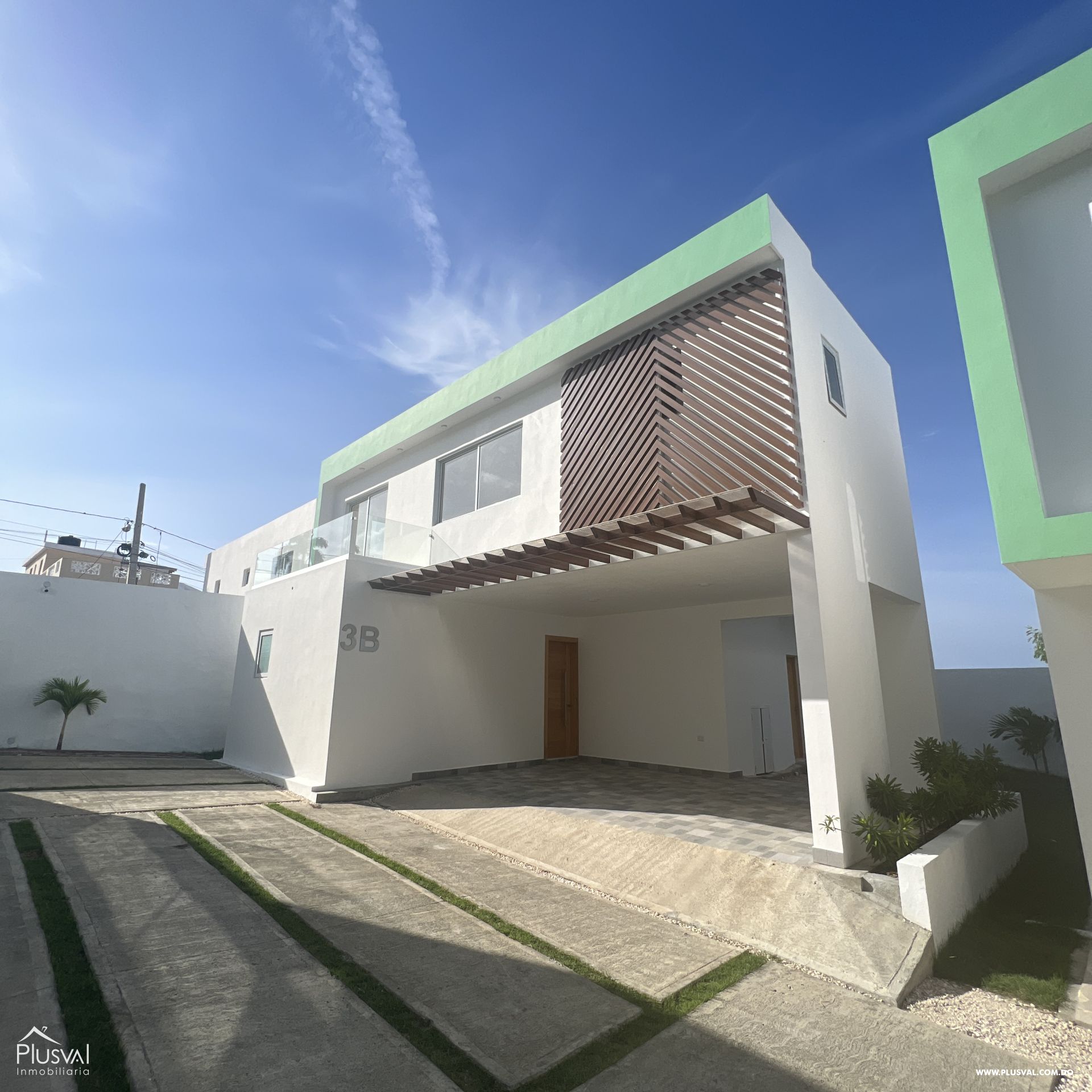 Casas en Venta en Puerto Plata con Dos Terrazas y Patio 306097