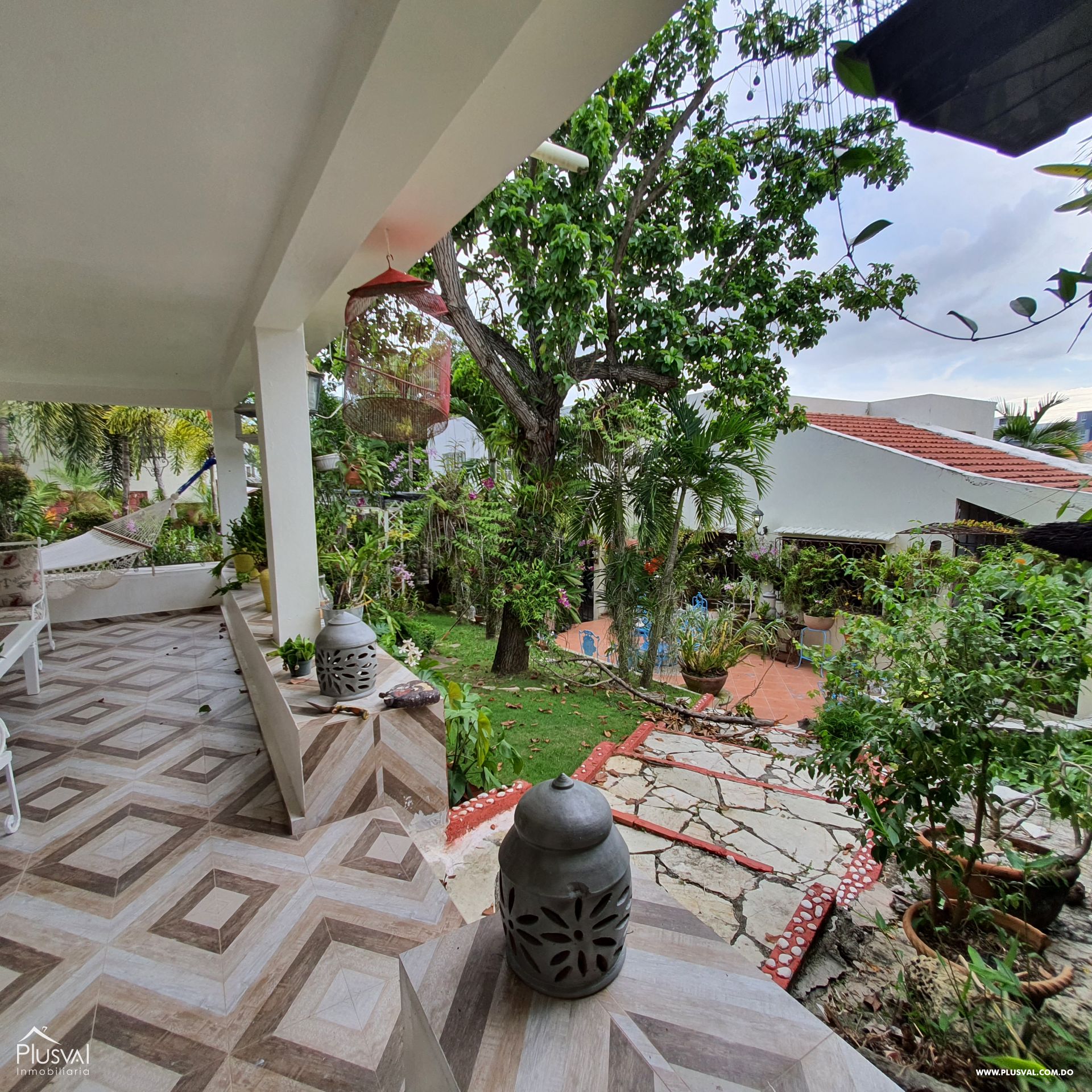 Amplia casa en venta para proyecto en Los Ríos 232617