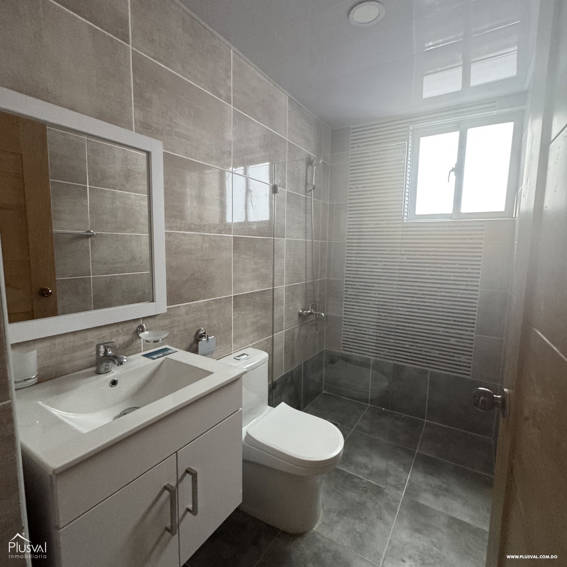 Apartamento amueblado en alquiler en Zona Universitaria 412753