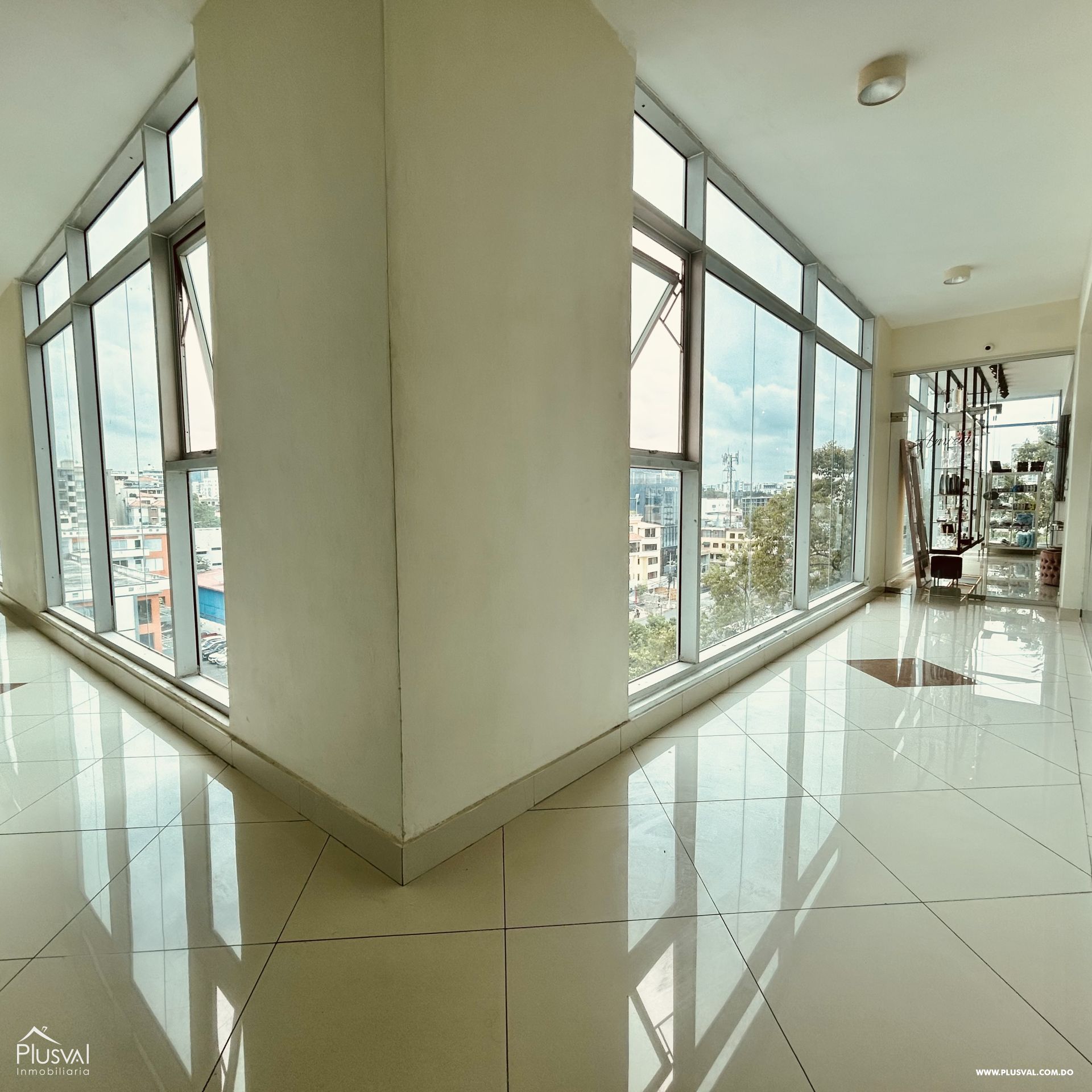 Venta de oficina en Bella Vista 433832
