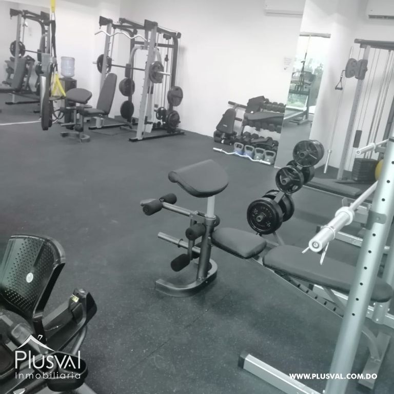 Excelente apartamento en Naco con 5 parqueos y muy buenas áreas sociales 480276