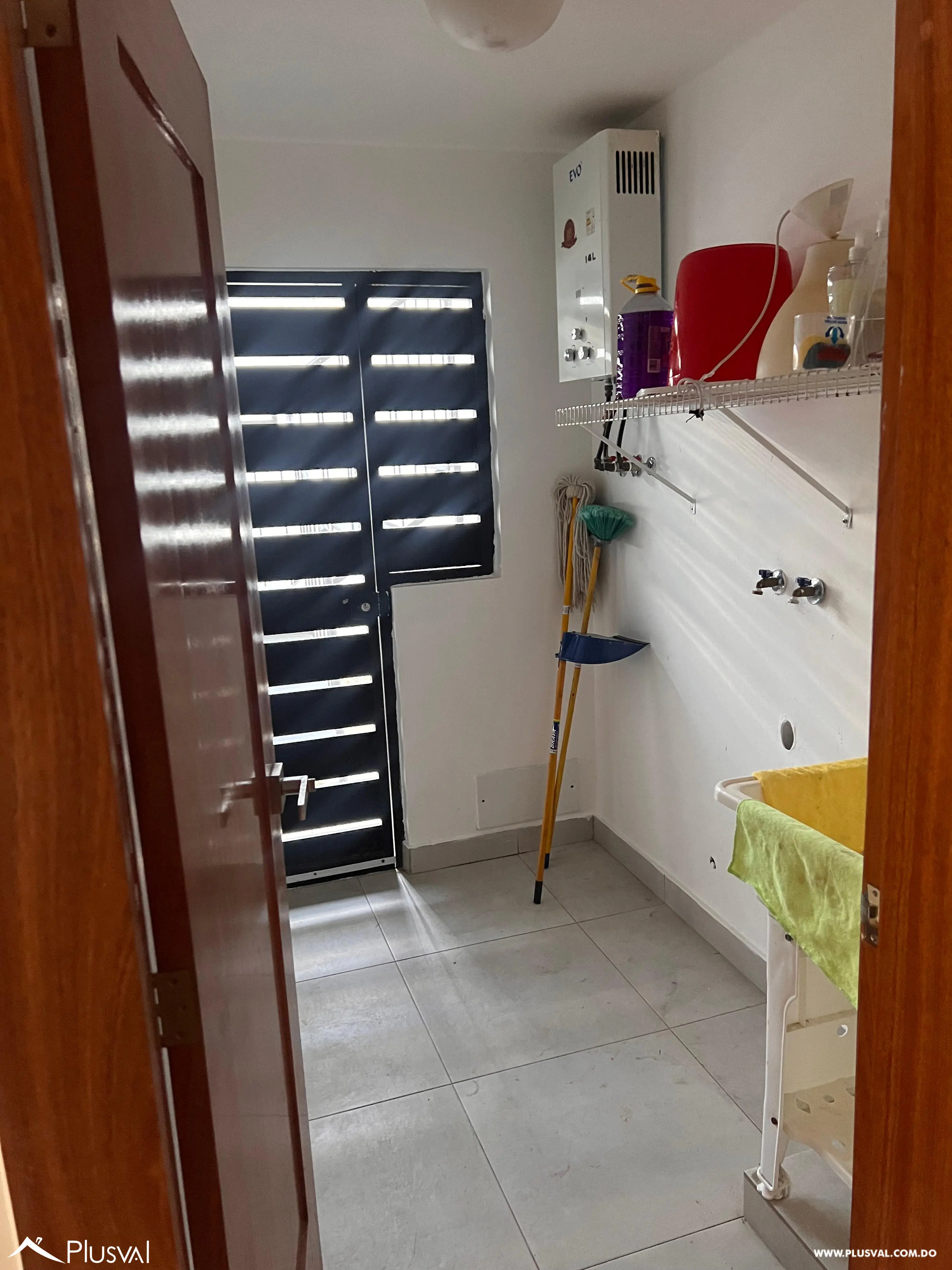 Amplio apartamento en renta con patio en los Cerros De Gurabo 461786