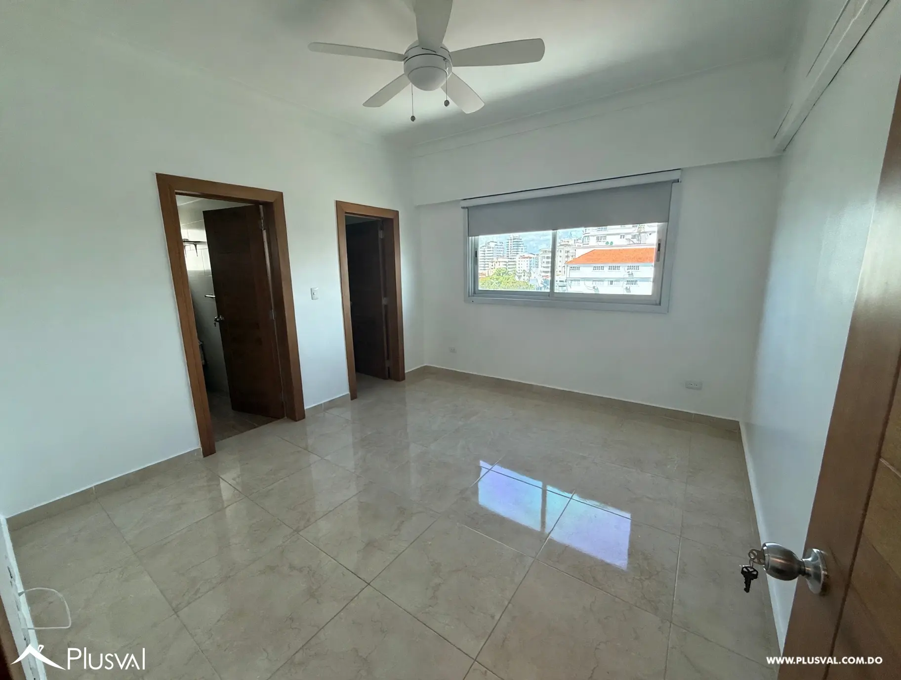 Apartamento en Venta de 3 habitaciones en los Cacicazgos 536288