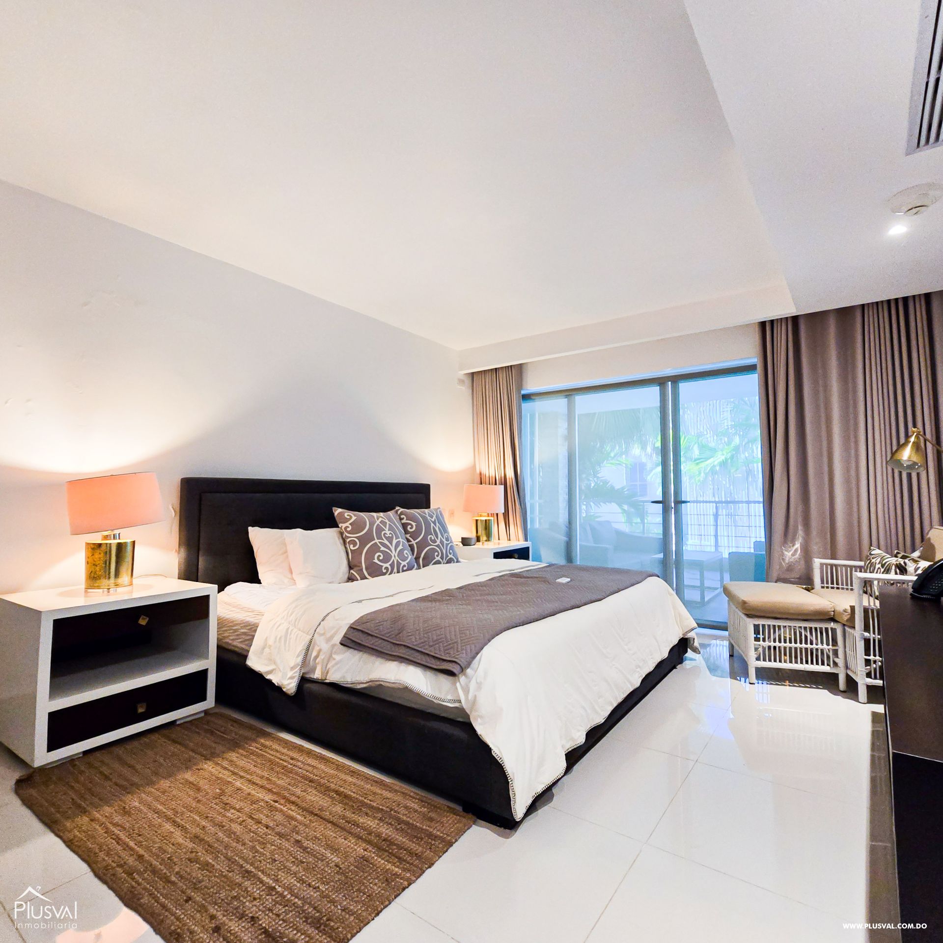 Exclusivos Apartamento de 3 Habitaciones en Proyecto Cerrado Frente al Mar. 439569