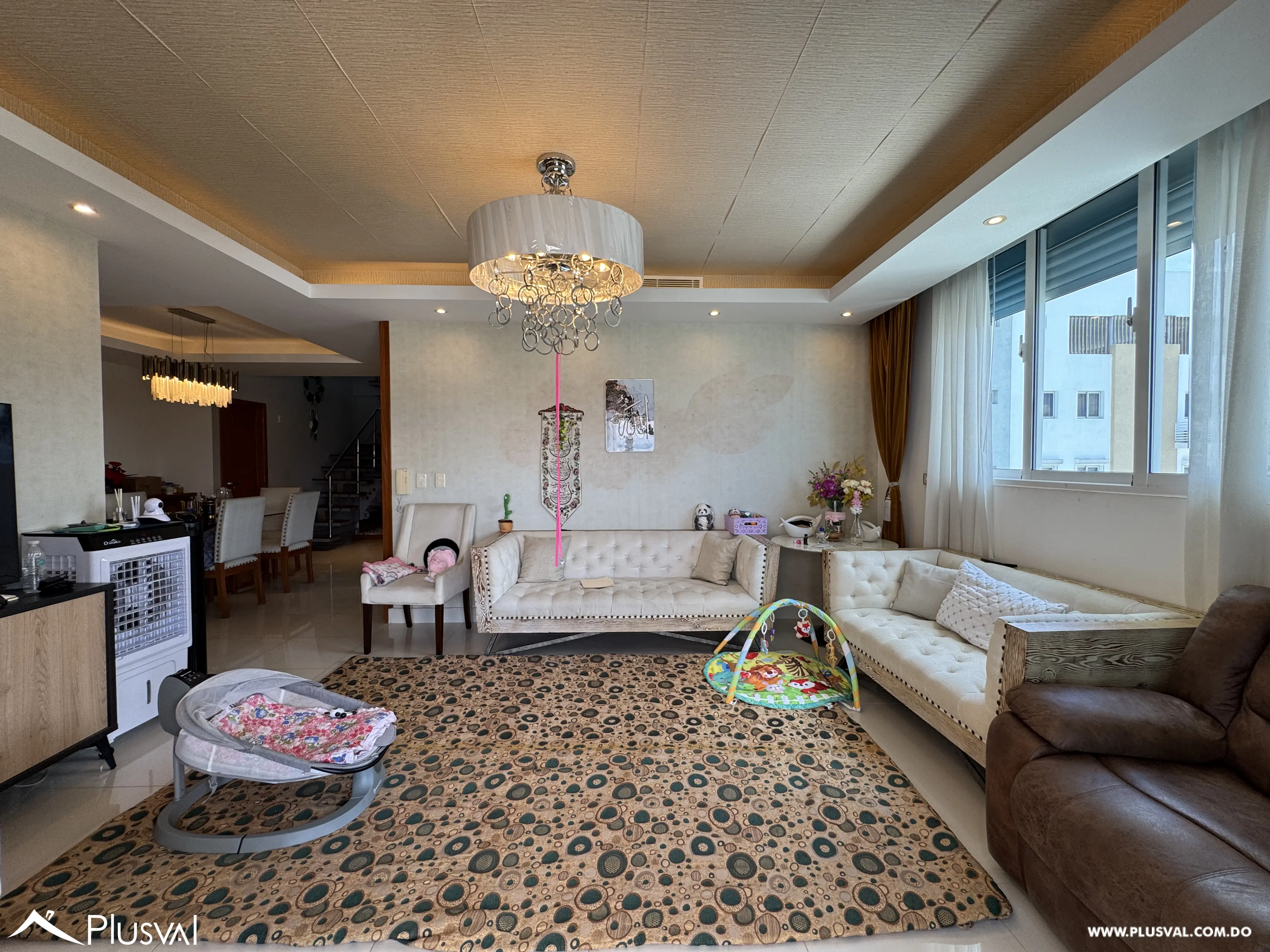 Apartamento amueblado en alquiler en Evaristo Morales | 3 habitaciones, terraza con jacuzzi, 2 parqueos 497272