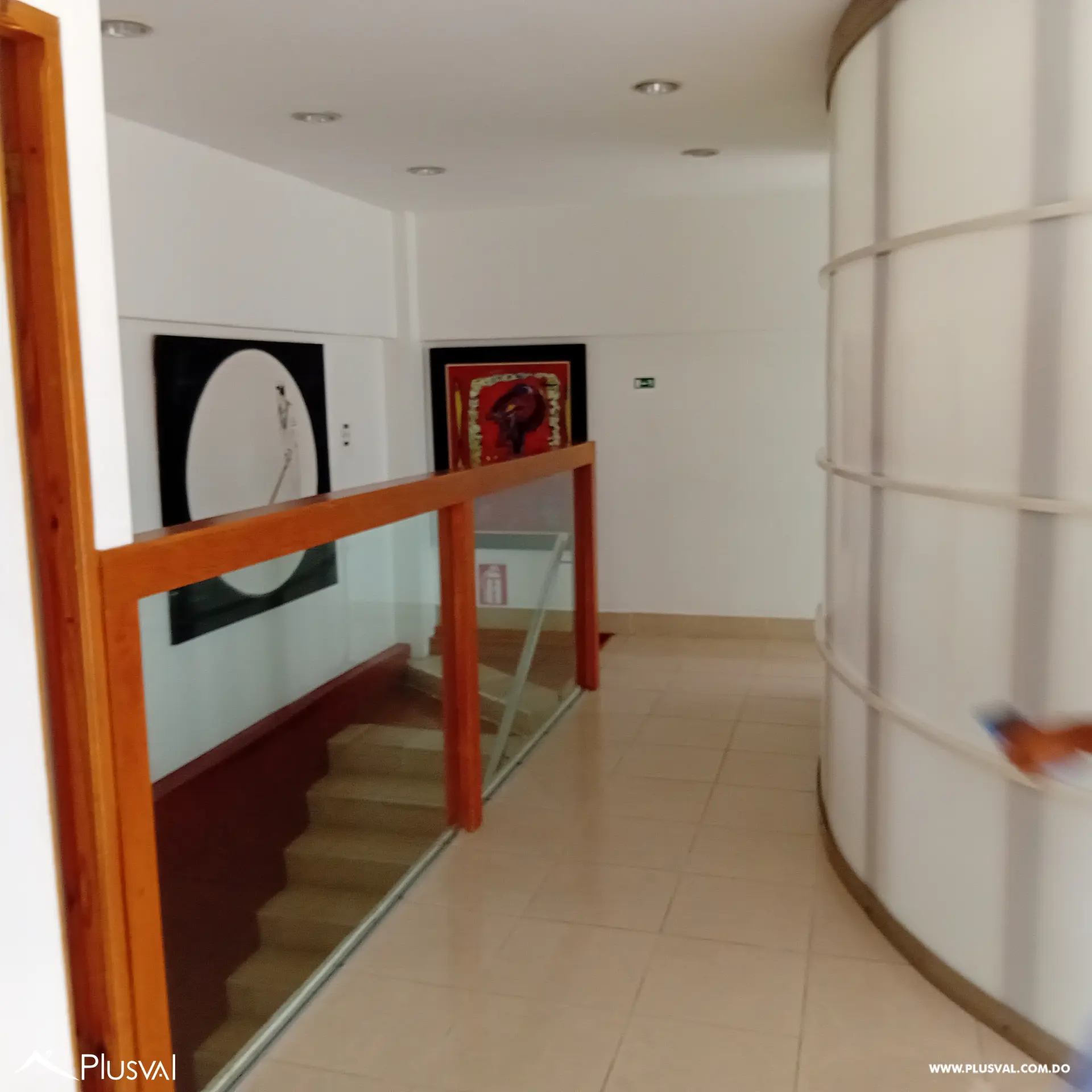 Local en alquiler en Naco – Esquina con gran visibilidad 474547