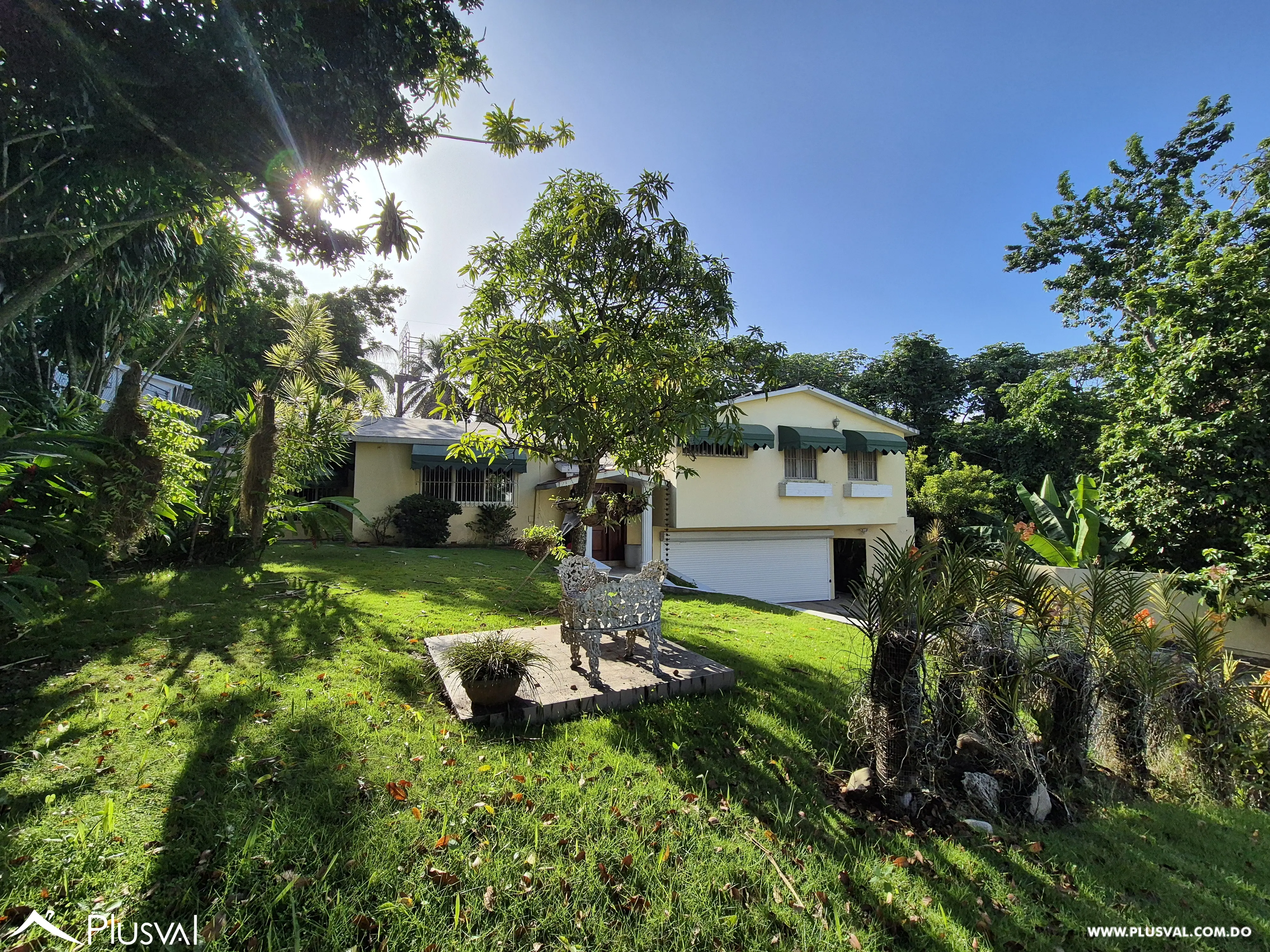 Amplia y hermosa casa en venta en Arroyo Hondo 2 456826