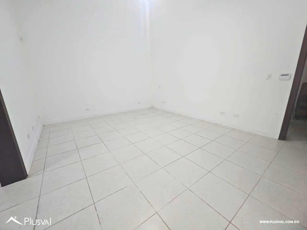 Casa en renta de 3 habitaciones en Piantini 505992