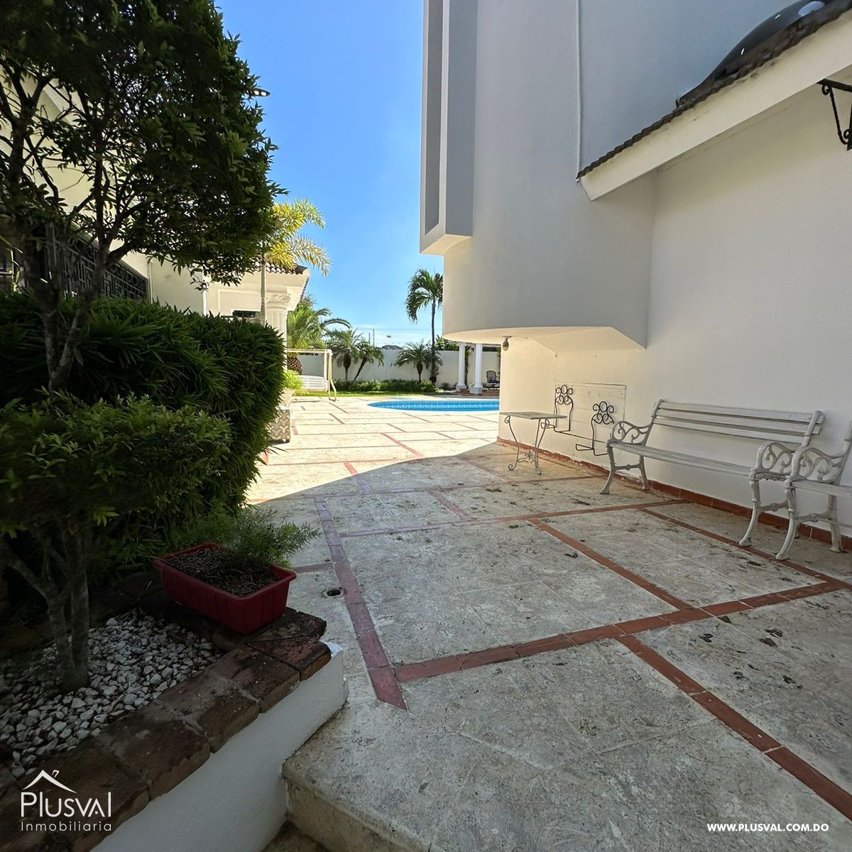 Oportunidad Única: Hermosa Casa en Urbanización Casilda 398296