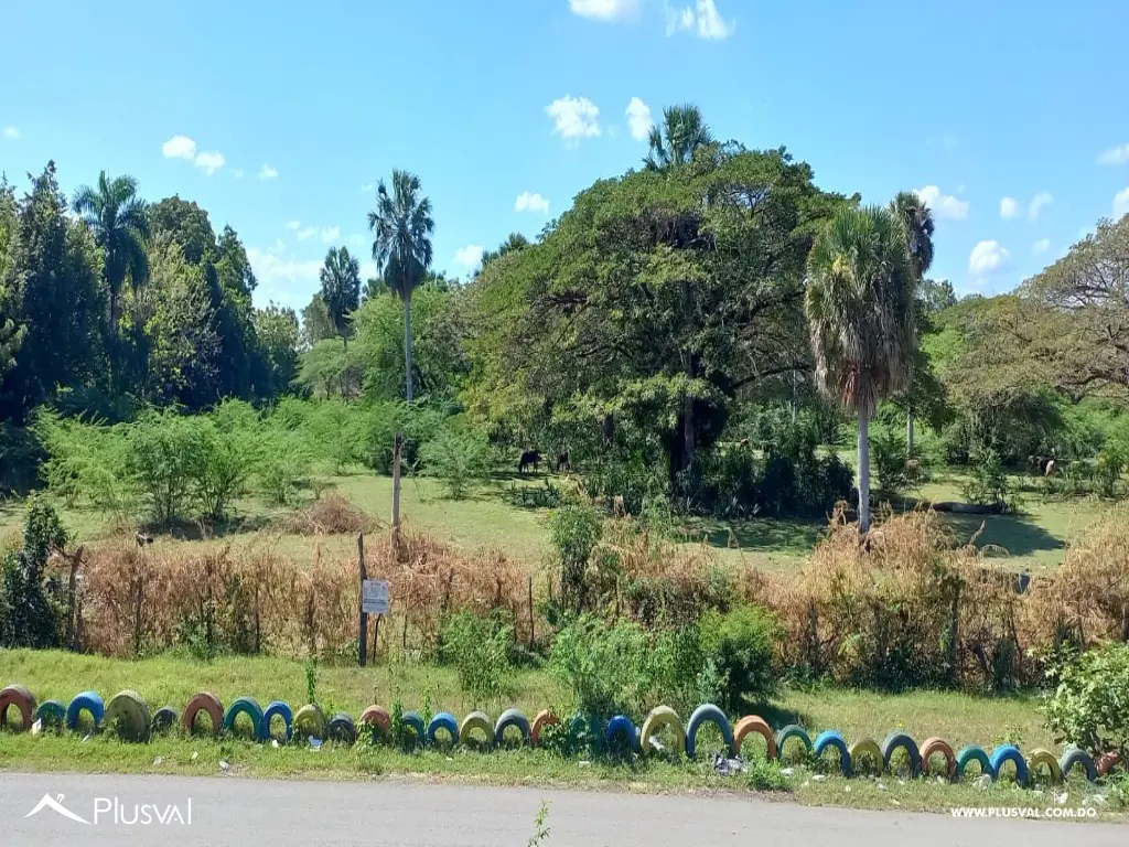 Venta de Terreno 8,699.25 MT2 Ubicado en la Circunvalación Norte de Santiago 480250