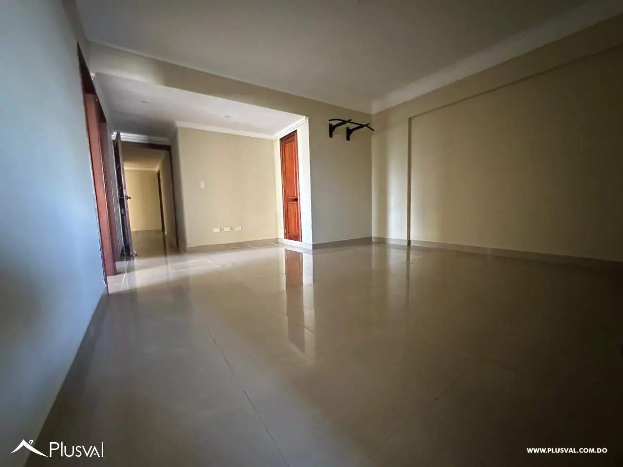 Amplio apartamento en la Esperilla 496329
