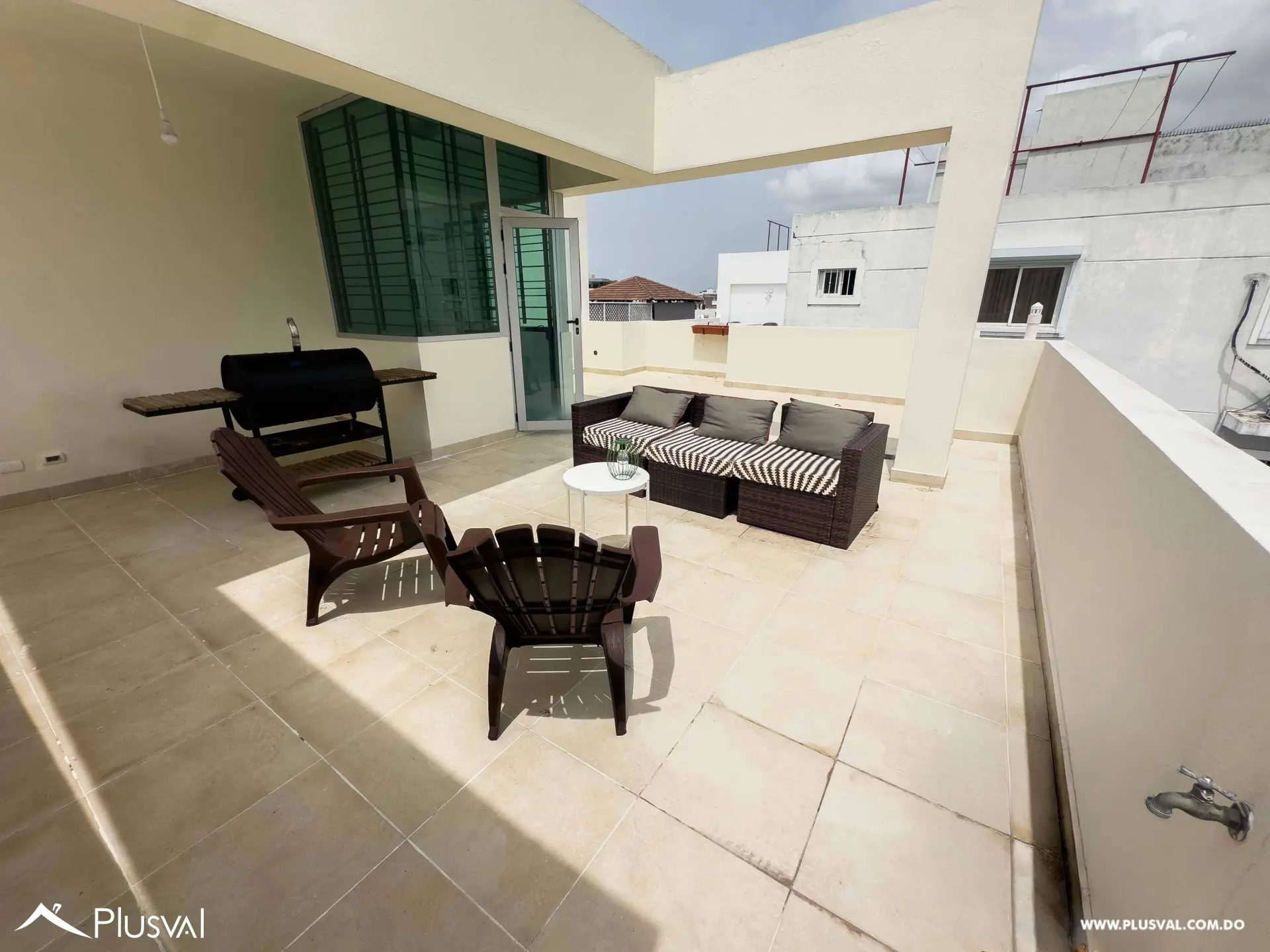 Apartamento de 3 habitaciones en el Millón 521830