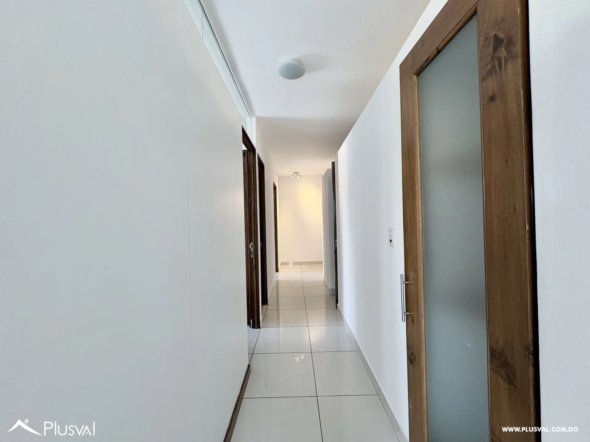 Hermoso apartamento en venta en Evaristo Morales 465260