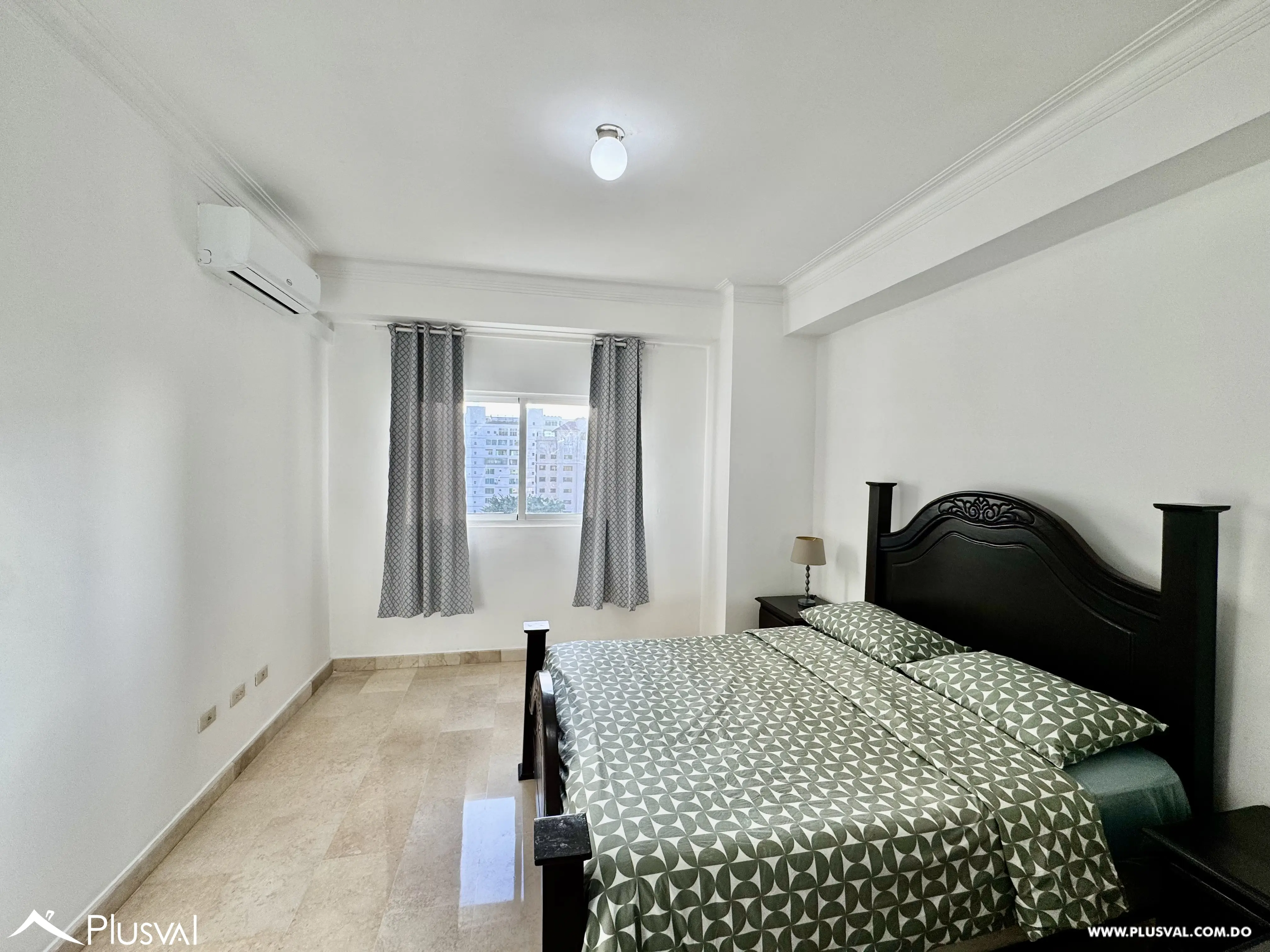 Alquilo Amplio y Maravilloso Apto. en una de las Zonas mas Exclusivas de La Esperilla 490532