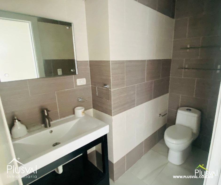 SE ALQUILA AMPLIO APARTAMENTO EN GAZCUE 246198