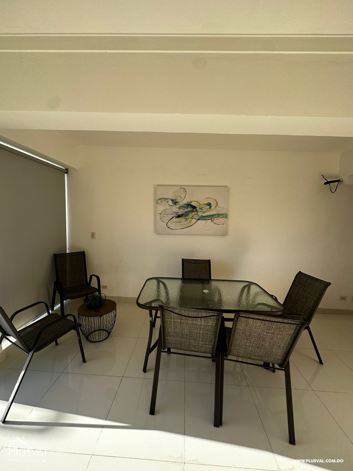 Residencia de lujo en Evaristo Morales. Amplio, privado y estratégicamente ubicado. 319296