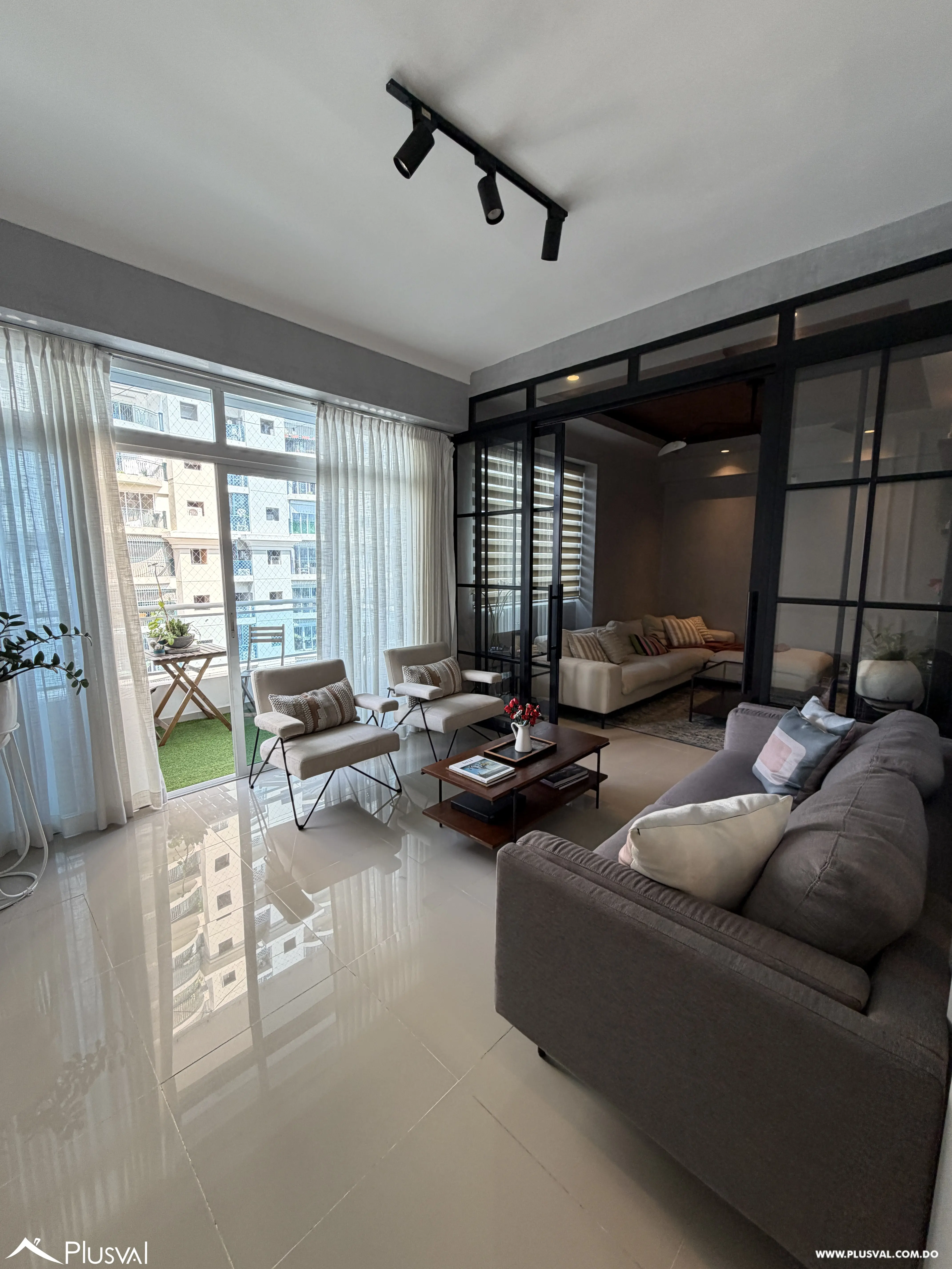 Apartamento en venta de 3 hab + estudio en La Esperilla. 470214