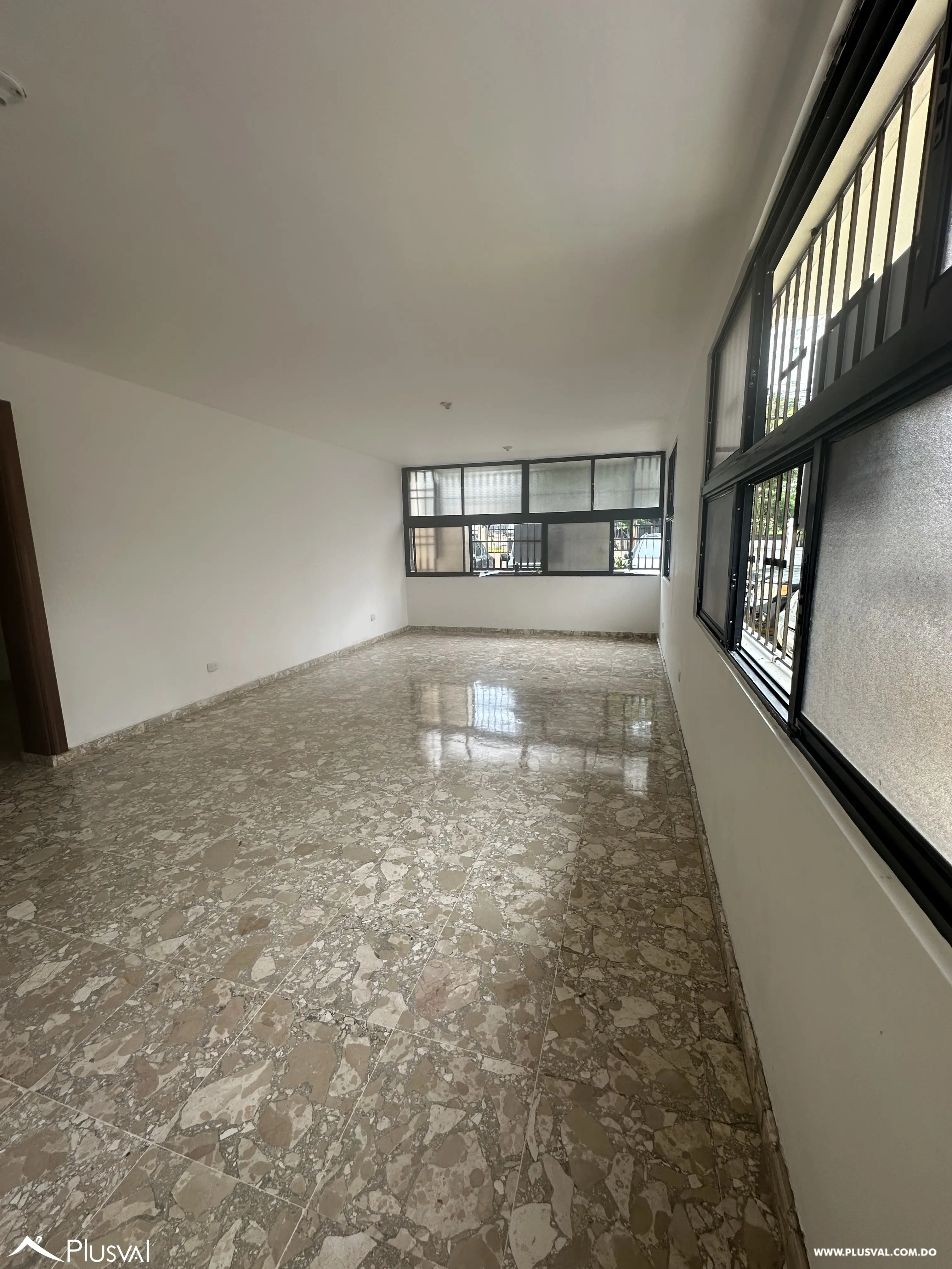 Apartamento primer nivel y sótano La Esperilla 462207