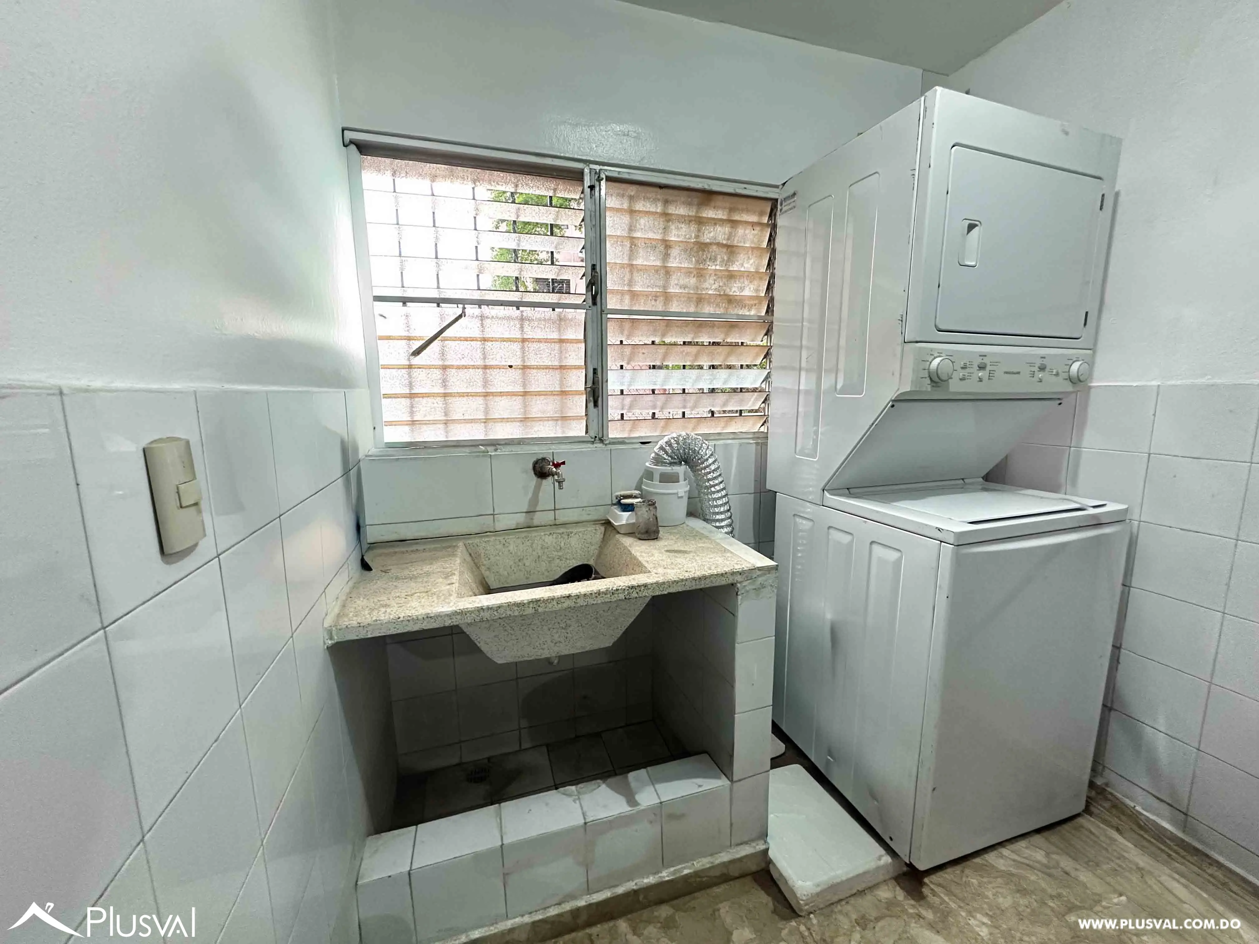 Apartamento de 3 habitaciones, primer nivel en las Praderas. 476036