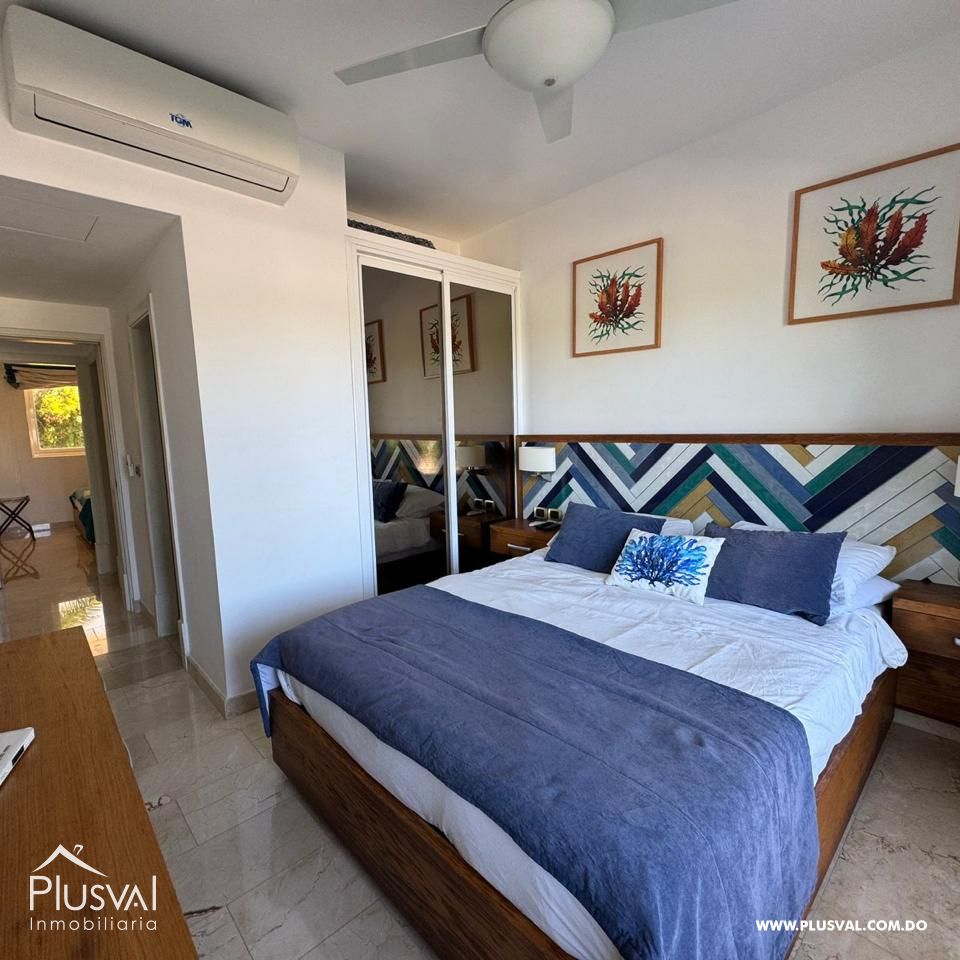 Acogedor apartamento en venta en Cana Rock con vistas al golf 400333
