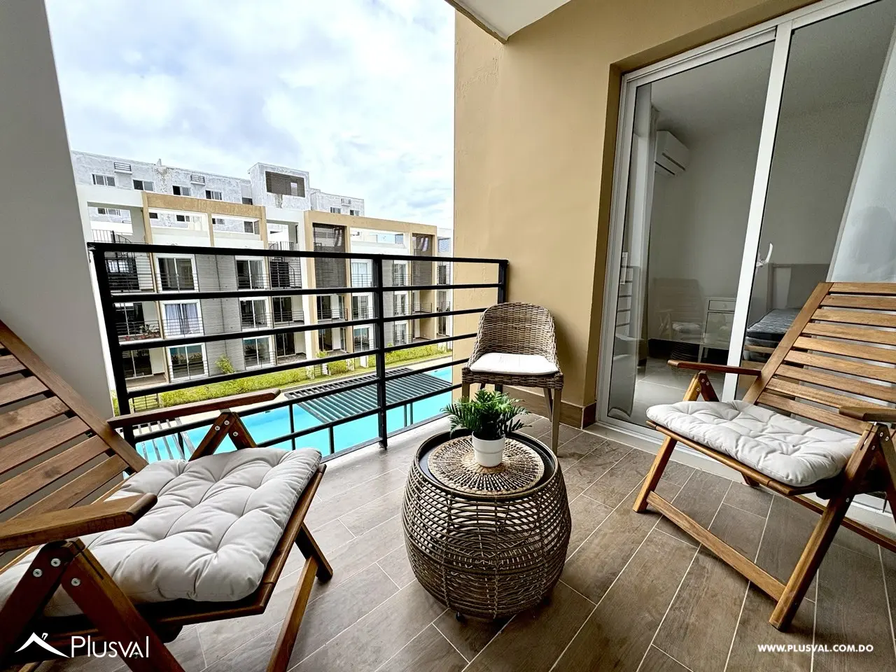 APARTAMENTO EN VENTA EN CANAS DEL ESTE: Residencial Home-Resort de dos habitaciones 462441