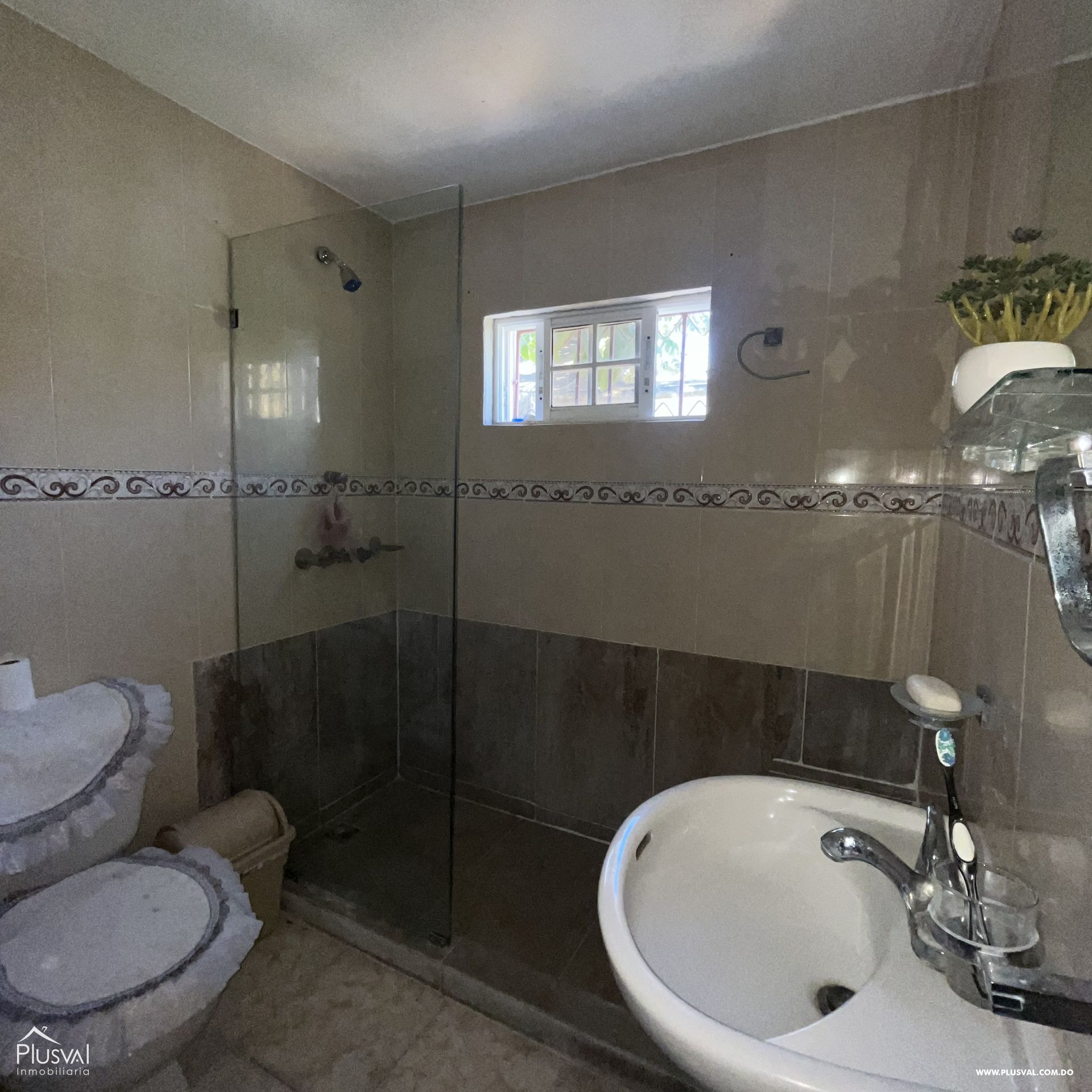 Casa en venta en Vista Hermosa en Santo Domingo Este 338248