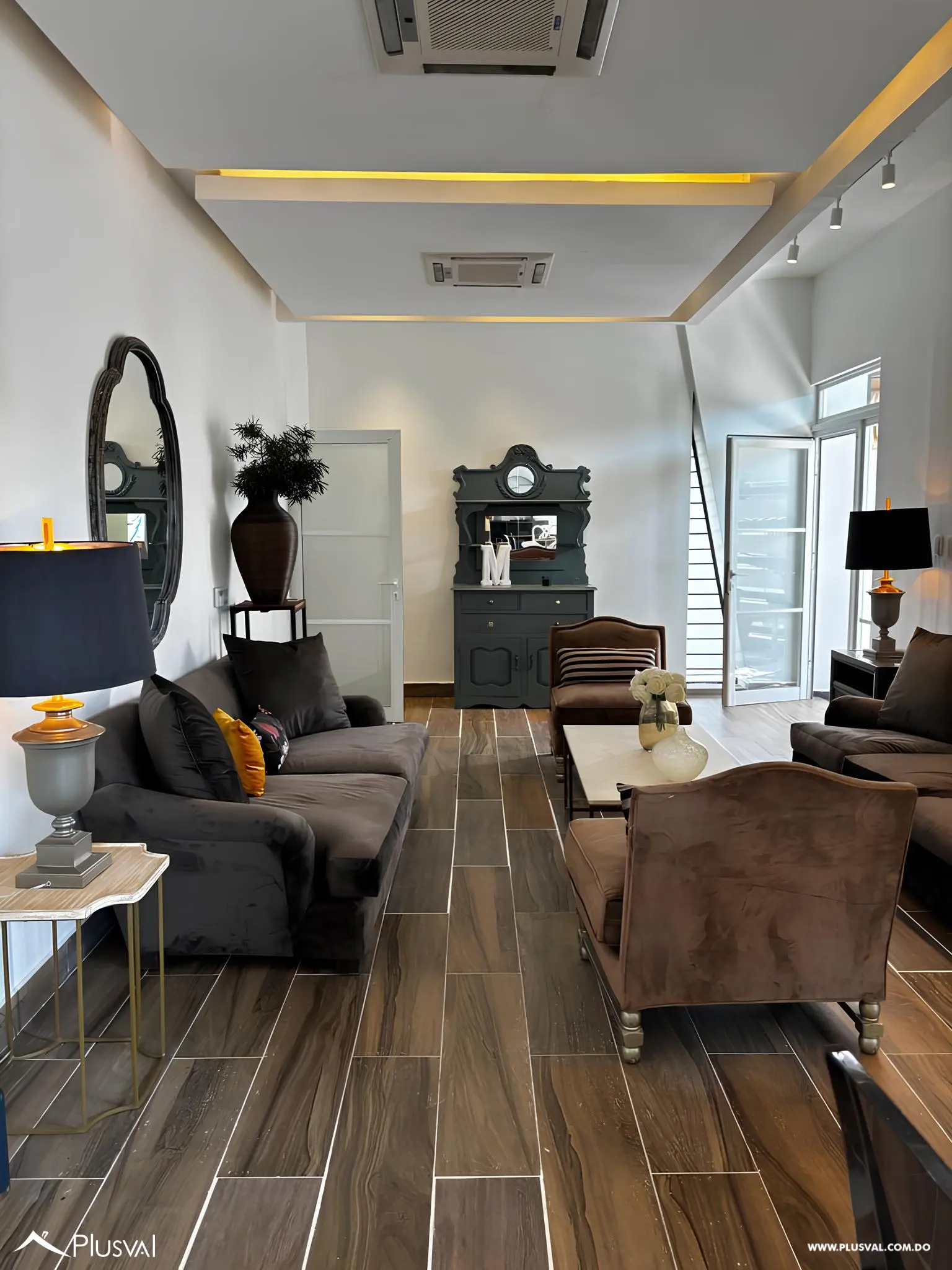 Alquiler apartamento semi amueblado con 3 habitaciones. 470609