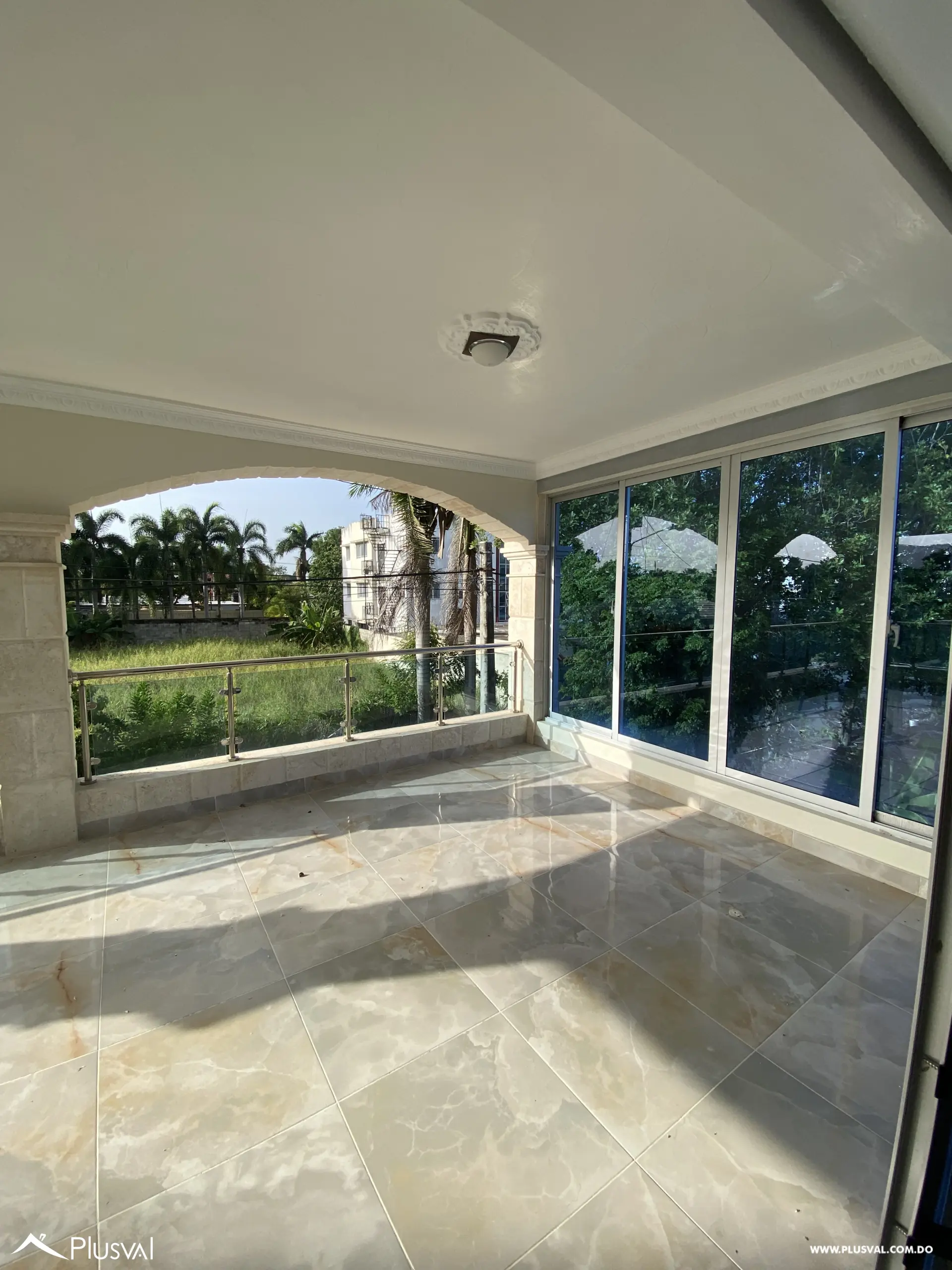 Amplia Casa Familiar en La Vega con 4 Habitaciones y Piscina 517641