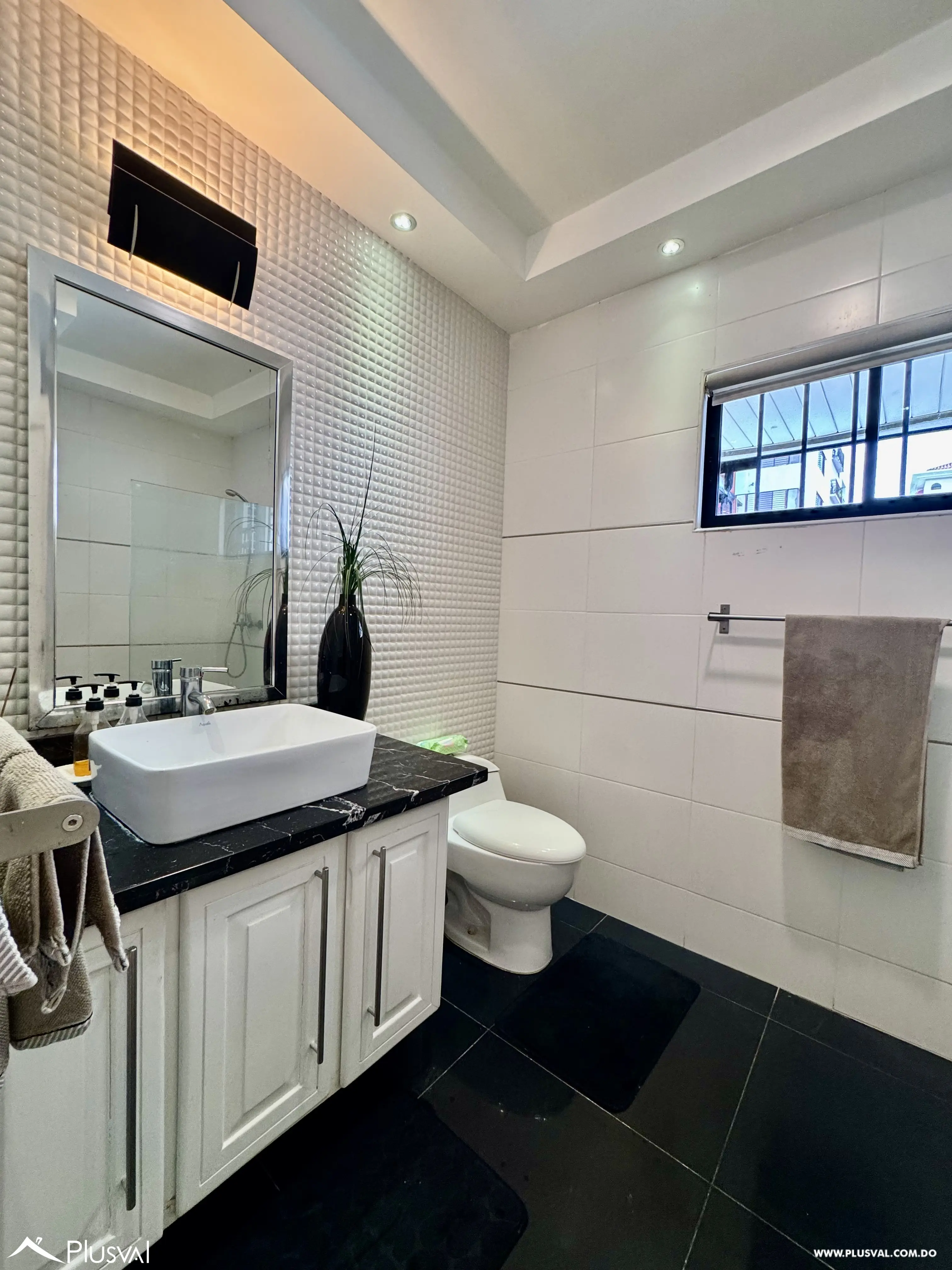 Alquilo Maravilloso y Amplio Apto. en el Corazon de Naco 498808