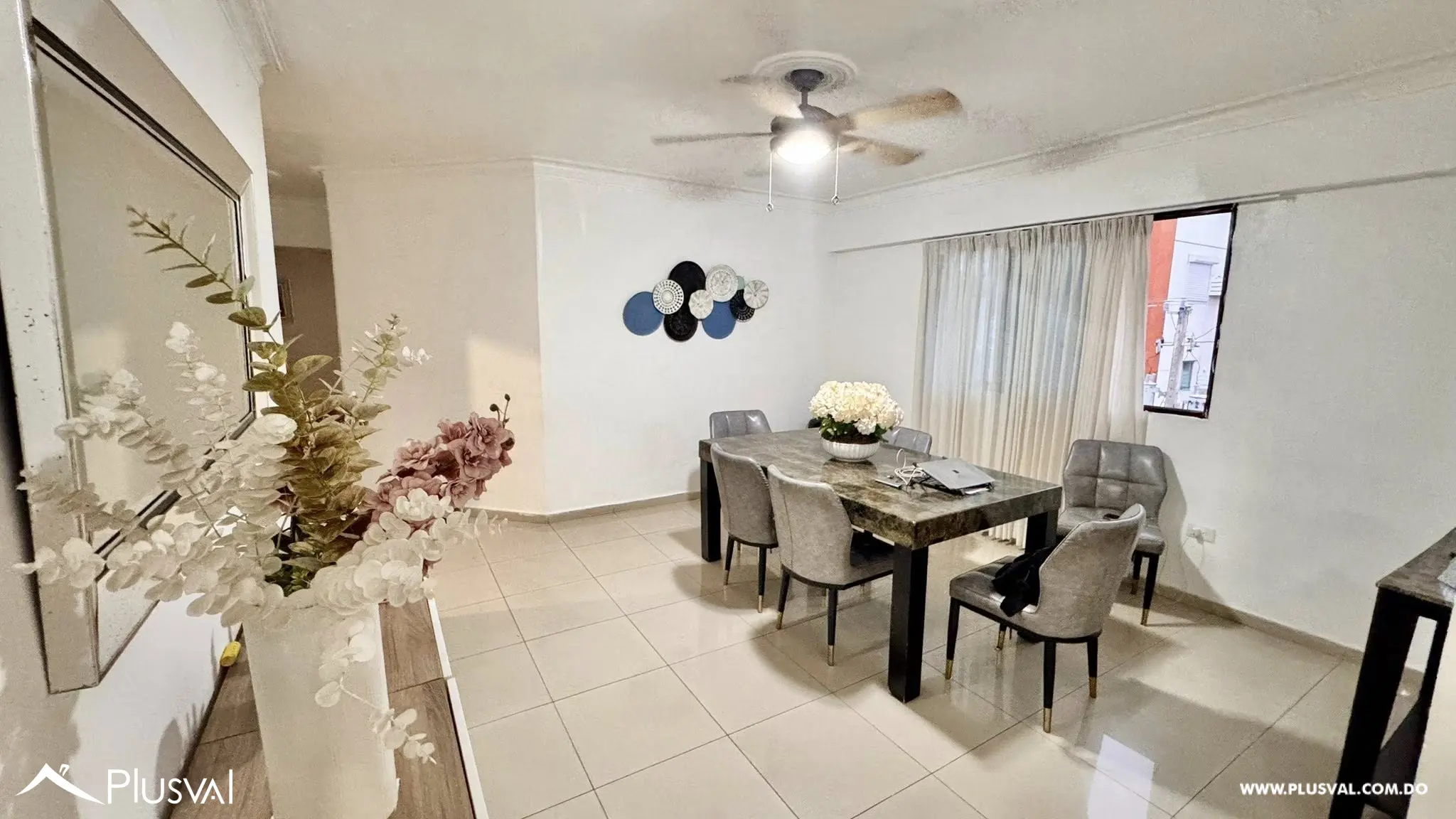 Apartamento en El Cacique con amplia terraza y vista al mar 463752
