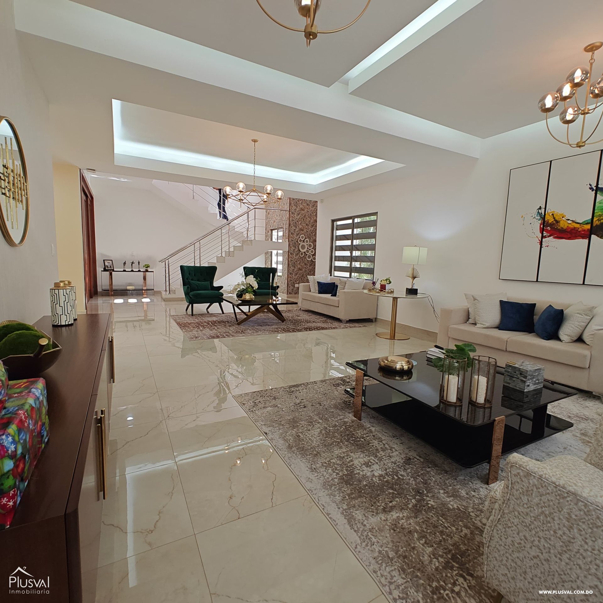 Venta de  Casa con Piscina en Los Robles, La Vega. 410923
