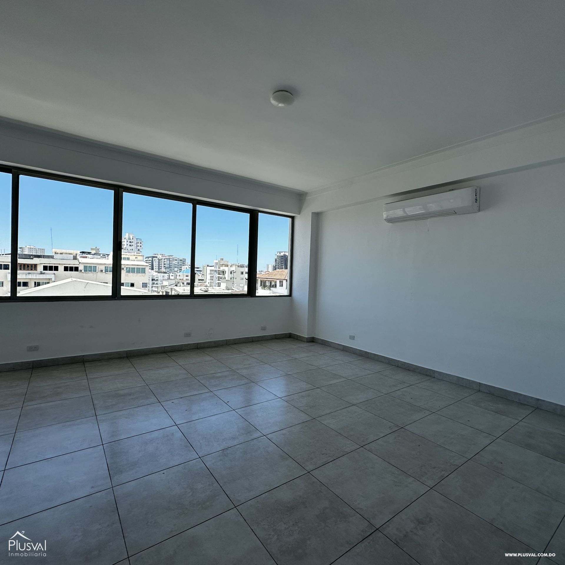 Cómodo apartamento de 2 habitaciones en el centro de Naco 440440