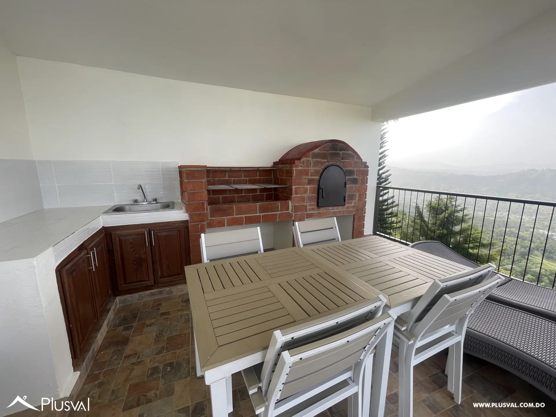 Villa de 8 habitaciones en la Urb. Jamaca de Dios, Jarabacoa 529861