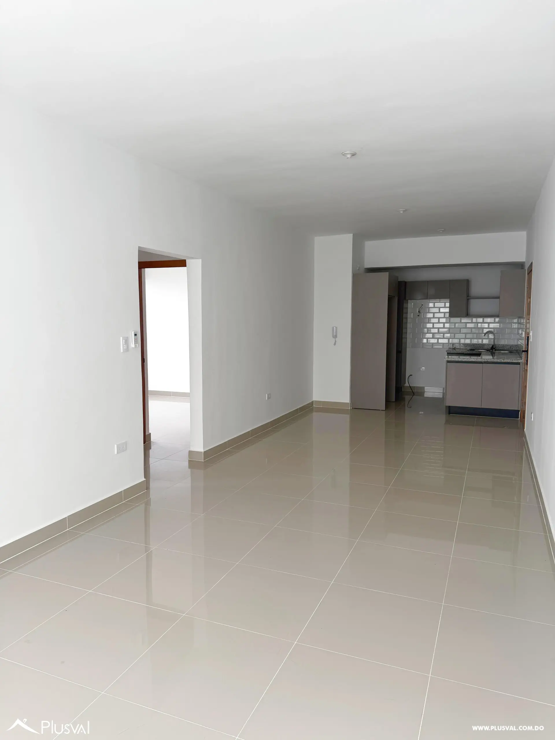 Apartamento en alquiler nuevo a estrenar de 2 habitaciones y 2 parqueos 512238
