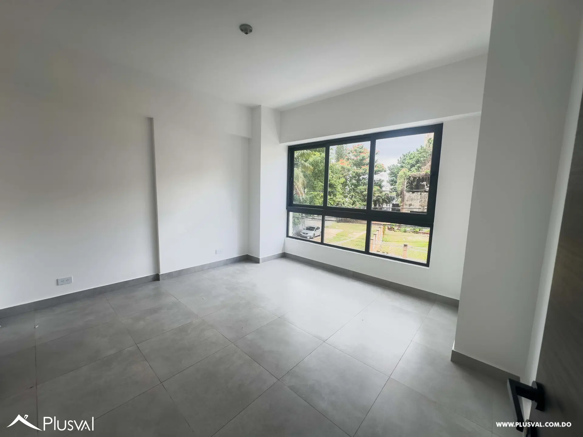Apartamento en alquiler de 1 hab en Naco con linea blanca. 492629