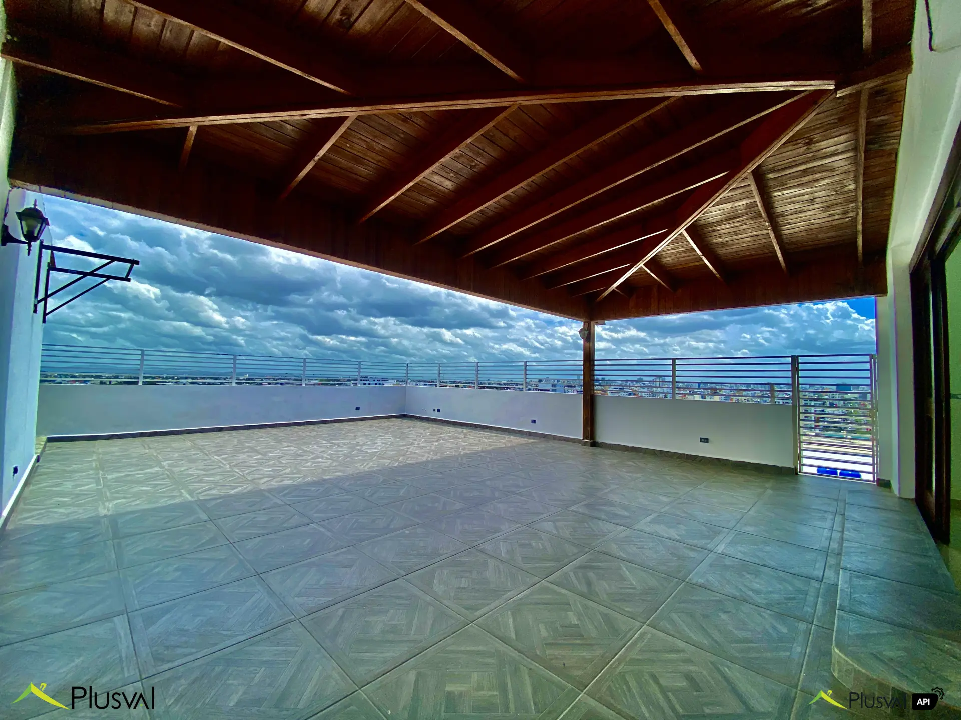 Penthouse de Ensueño con Vista al Mar en Urbanización Real 448862