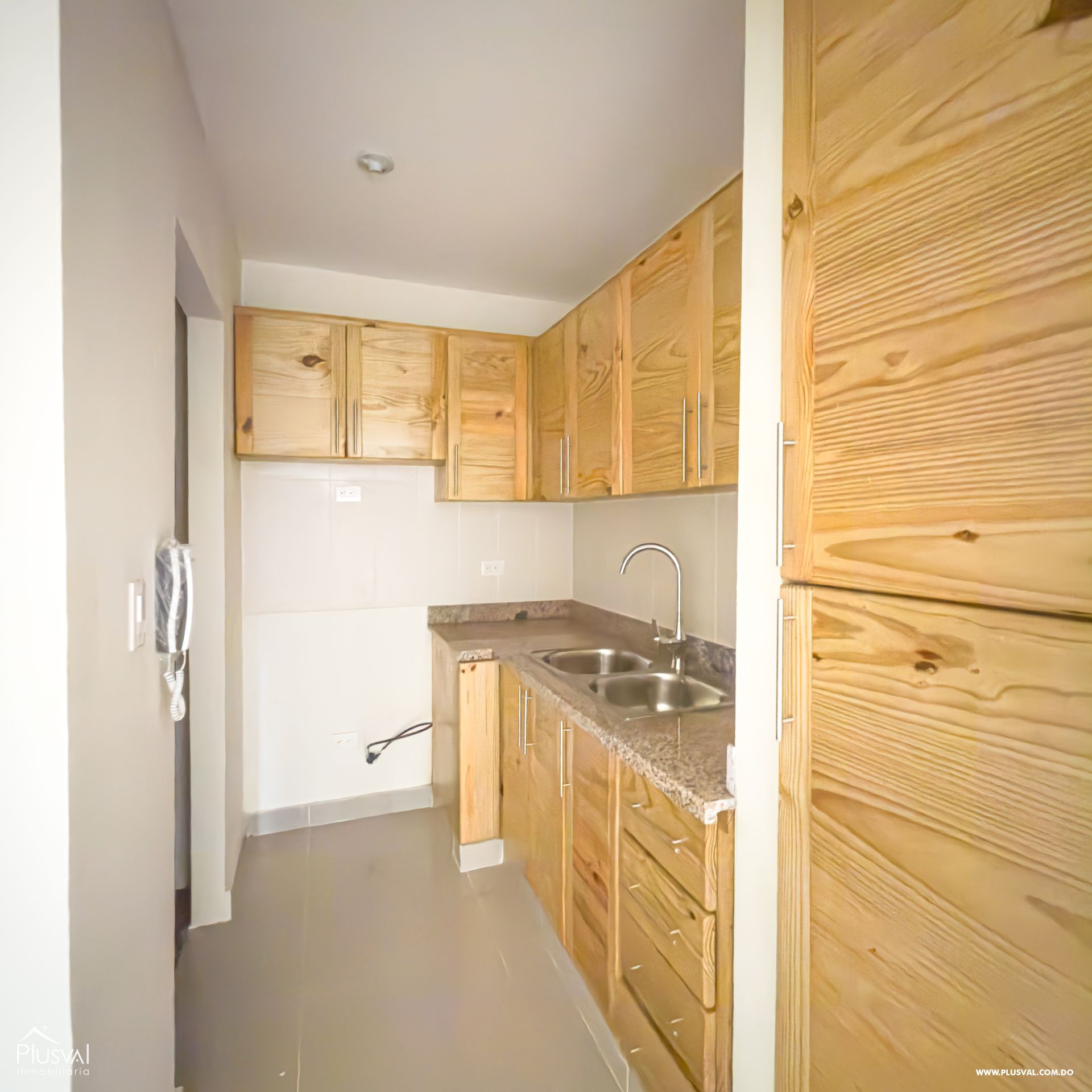 Apartamento en Venta en Santo Domingo Este con 3 Habitaciones + 1 parqueo 476127