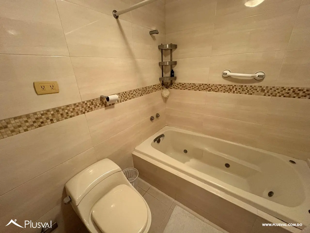 Amplio y fresco apartamento en excelente zona de Naco 491902