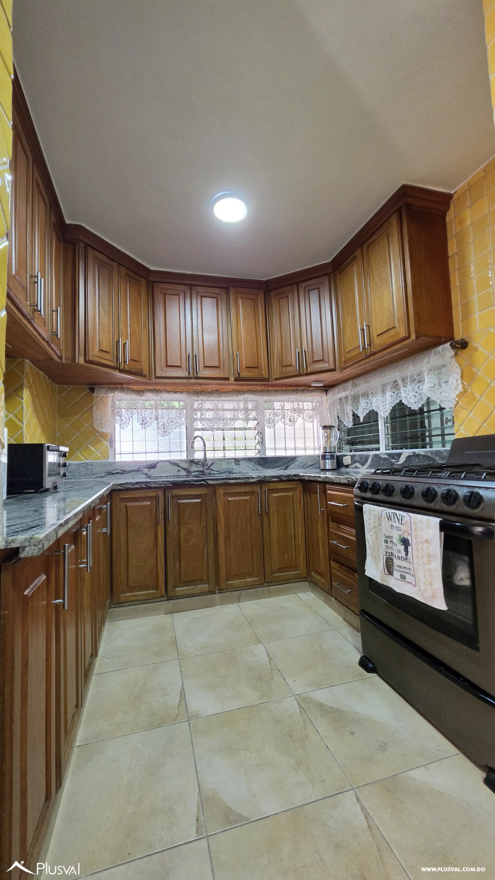 Buscas Espacio, Tranquilidad y Ubicación Céntrica. Esta es Casa Ideal para tu Familia" 521321