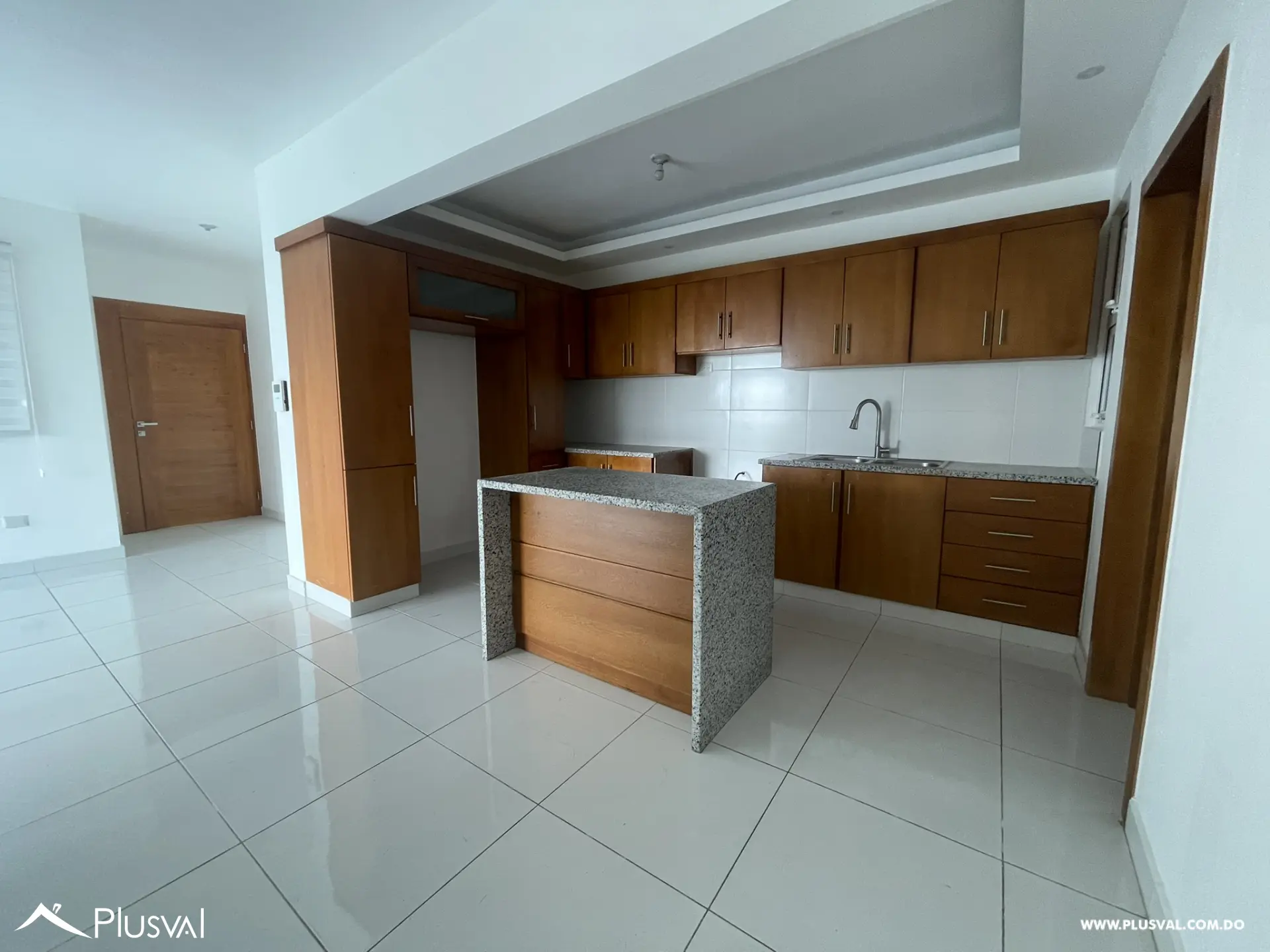 Apto. venta - Av. Hispanoamericana - 5to Nivel - Zona Residencial 485651
