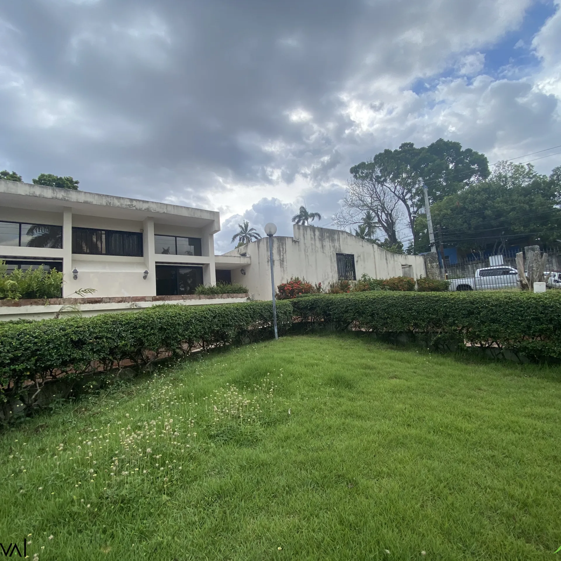 Vendo Espectacular Casa de Esquina en Arroyo Hondo Viejo 441712