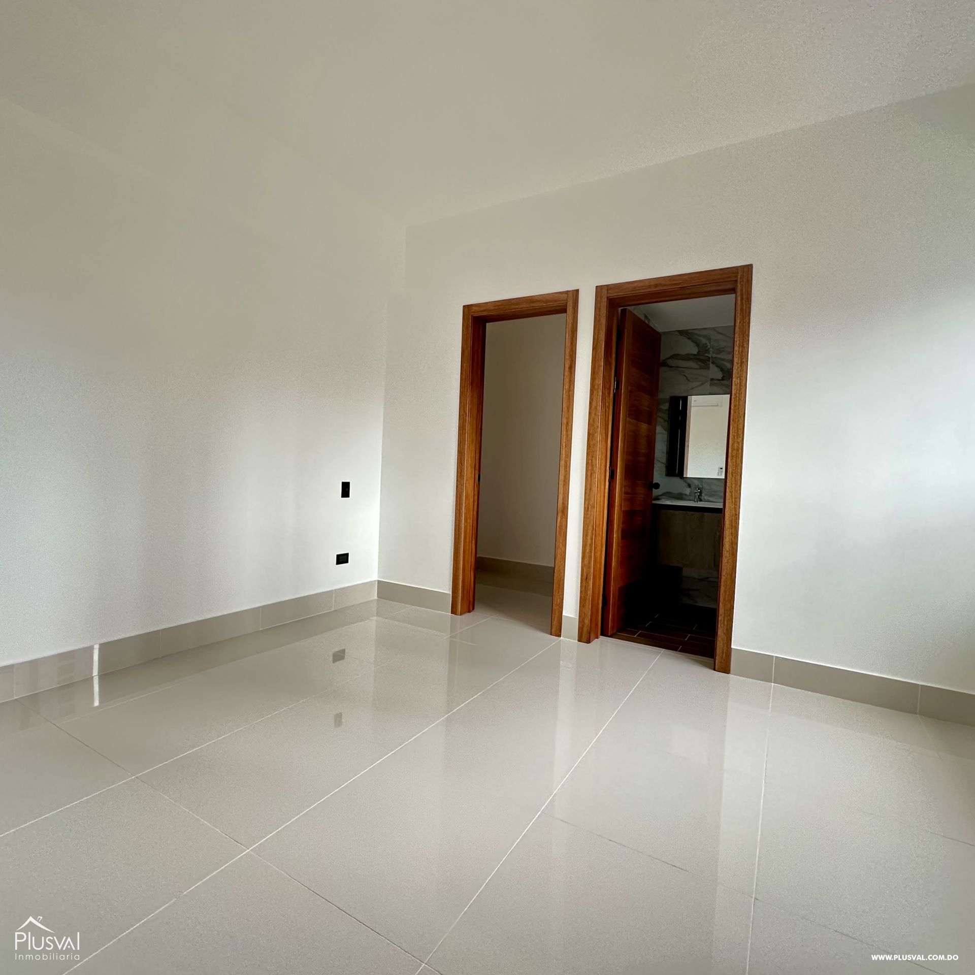 Apartamento en Alquiler a estrenar, incluye linea blanca, en Serralles, DN 427493