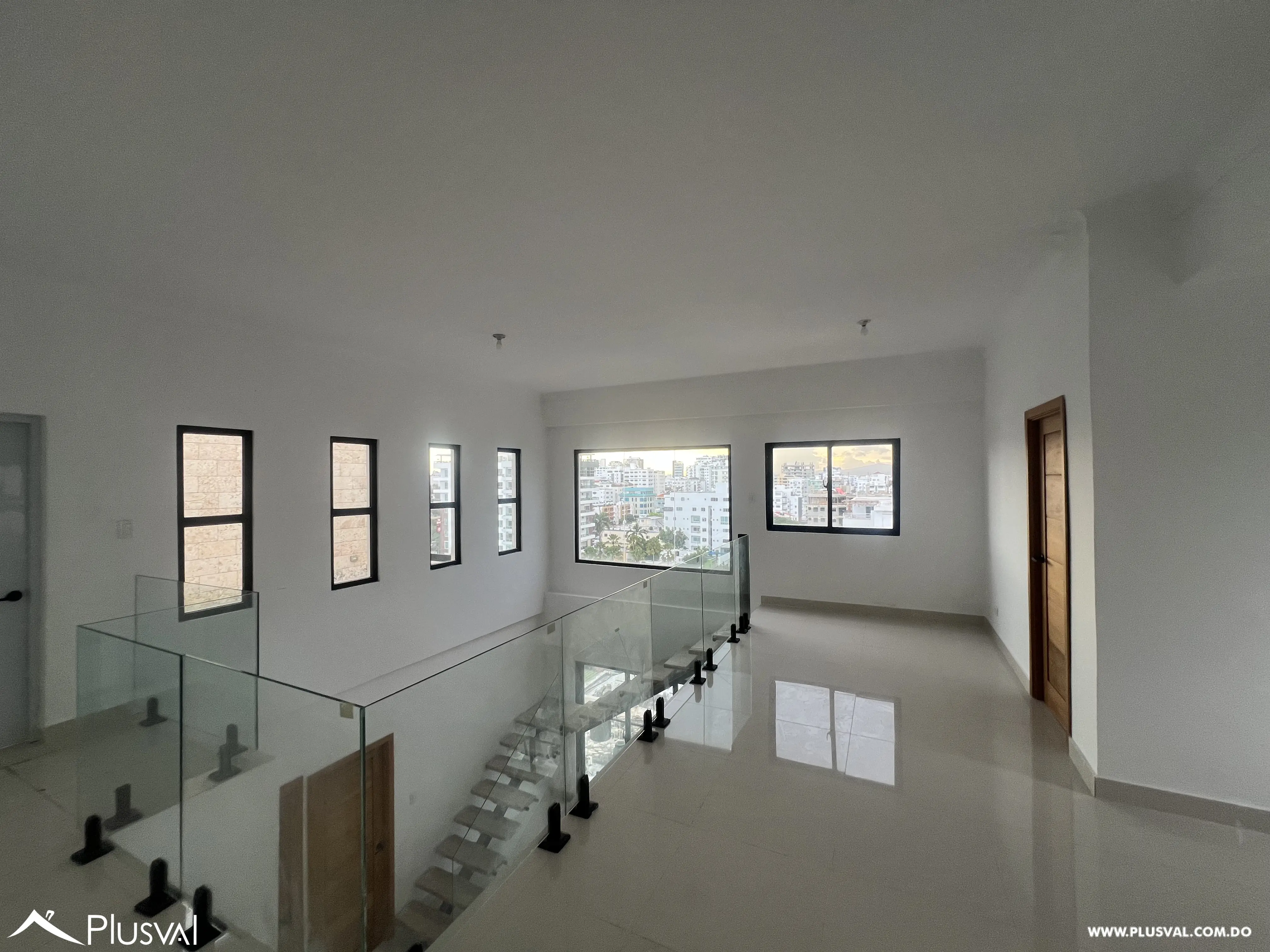 Espectacular penthouse en venta en Renacimiento 471273