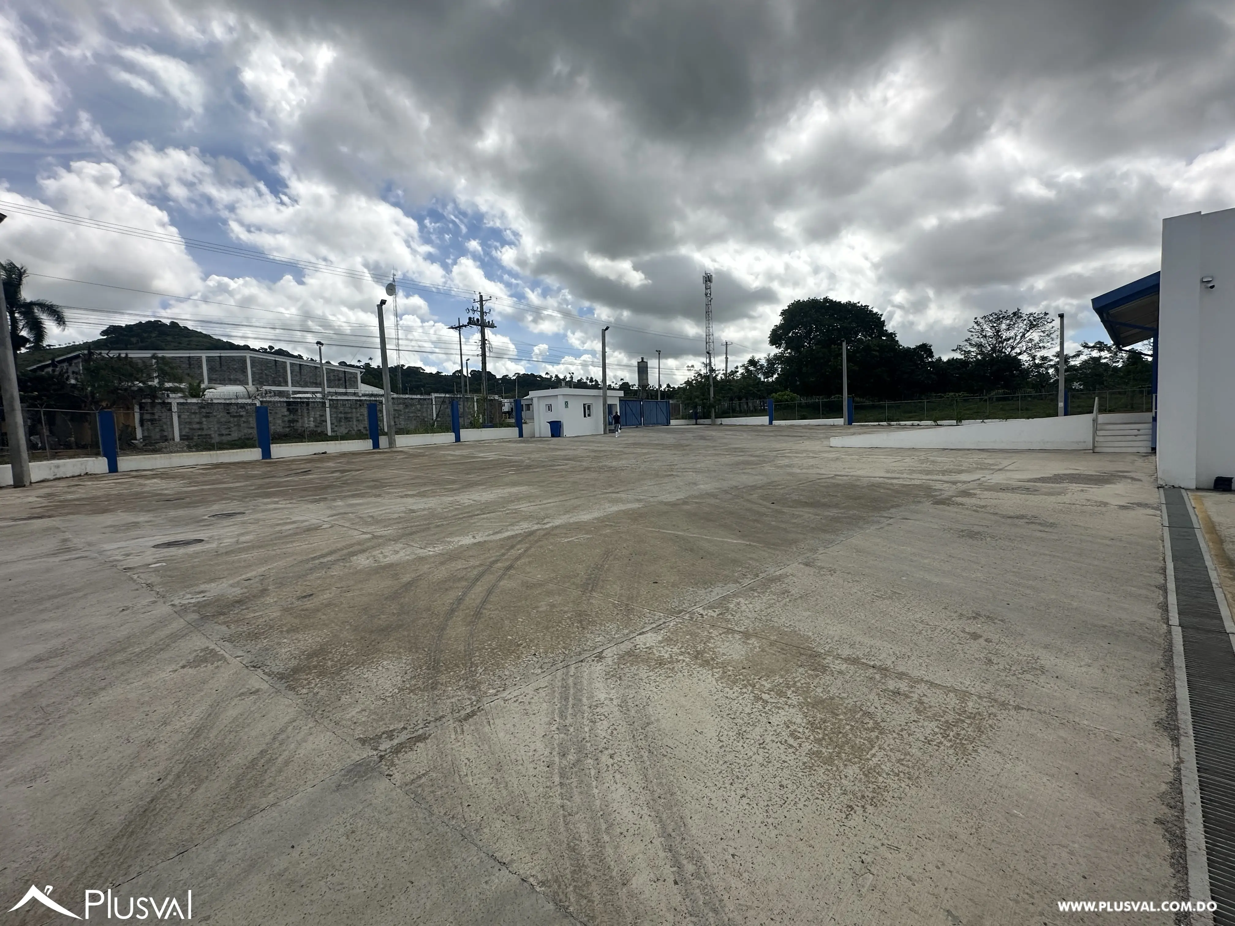 Alquiler de Nave Industrial - Almacén en Higuey 453197