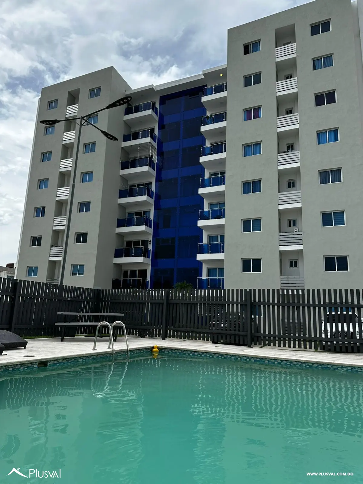 Apartamento Moderno en Alquiler - 8vo Piso cerca de la Zona Monumental 457234